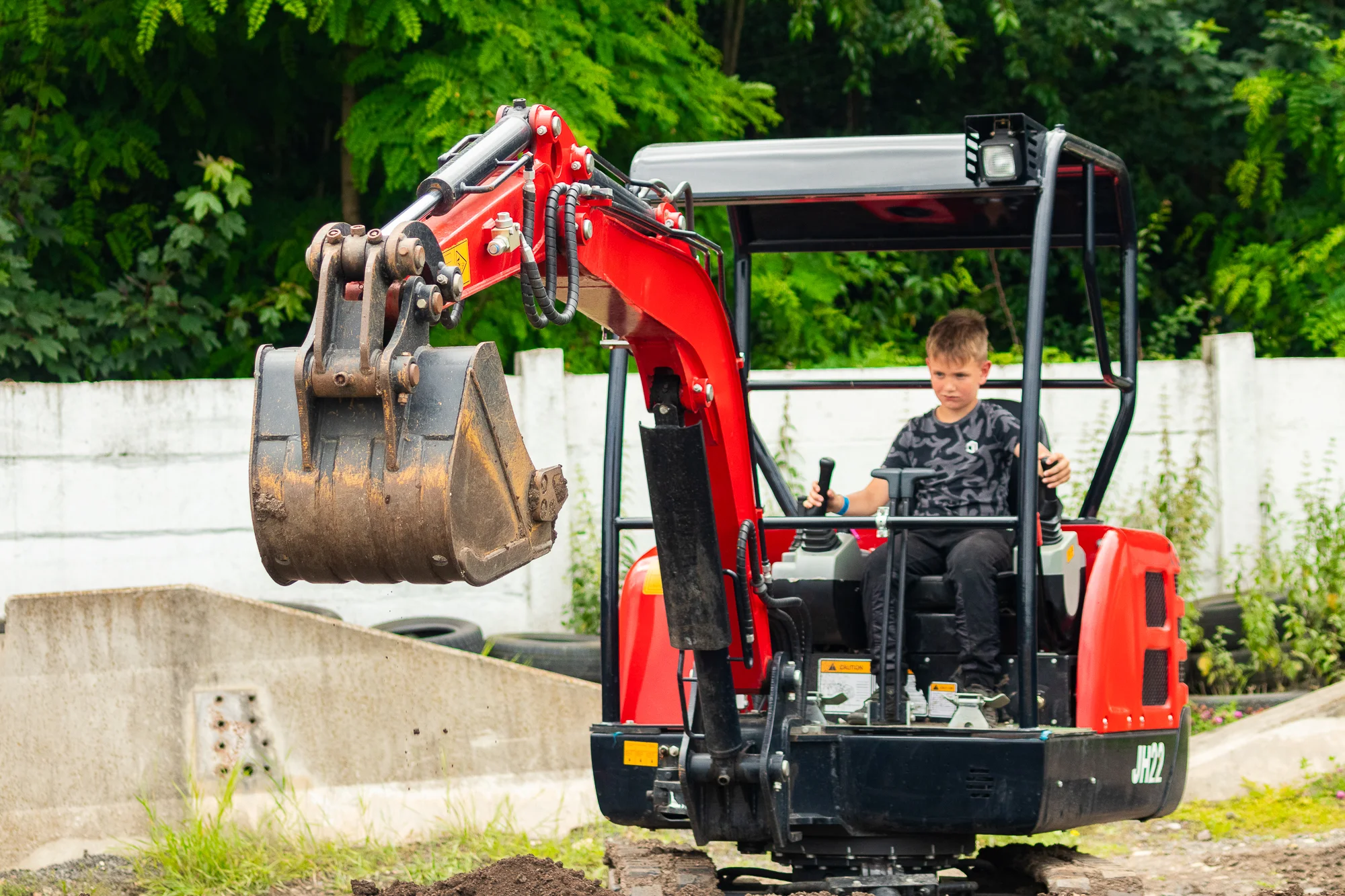 Vstup do BagrParku pro děti i dospělé: zábavní park, kde zkusíte řídit stavební stroje