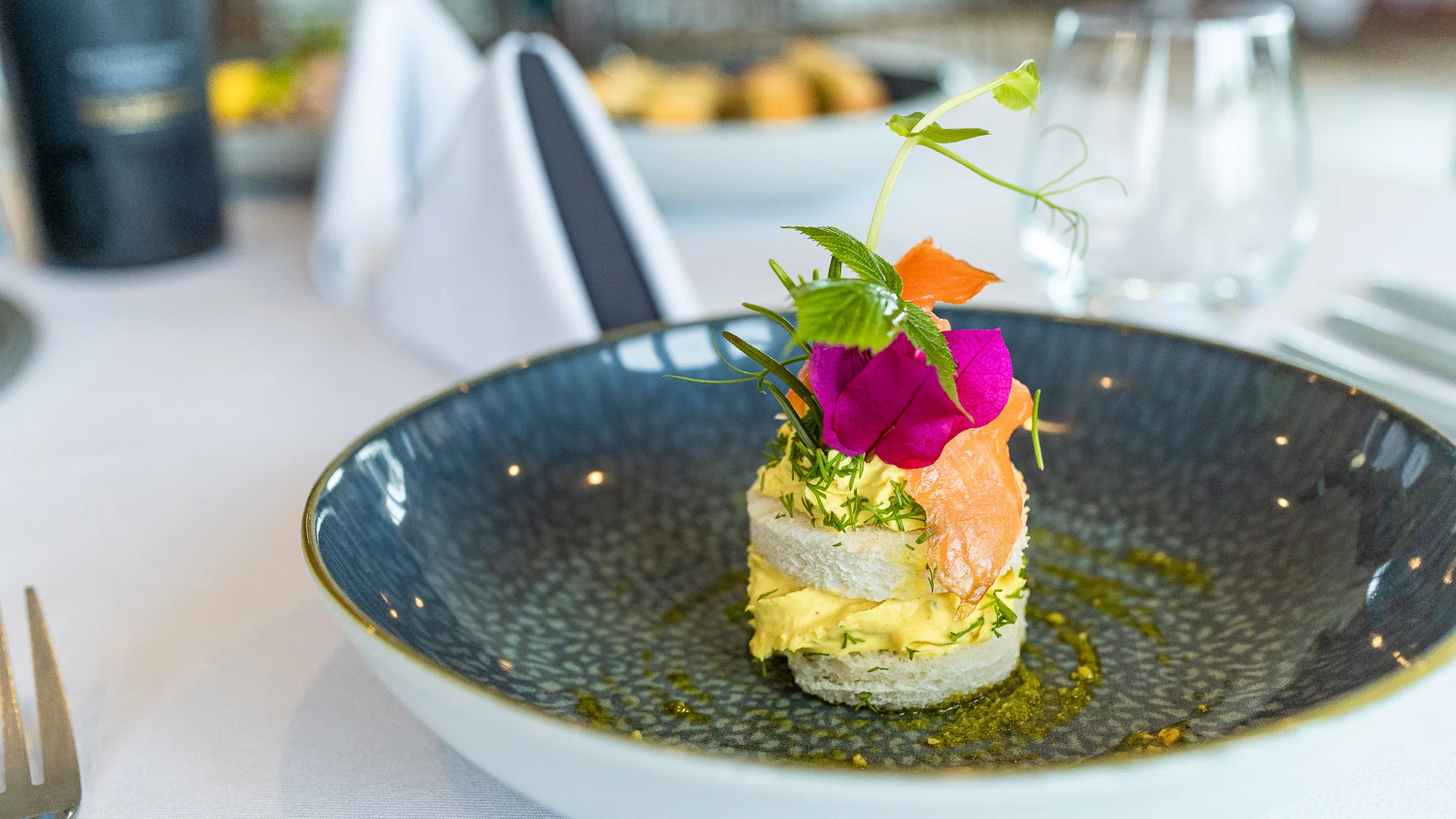 Degustační menu Festival chutí pro 2 osoby: vitello tonnato, panenka, steak i dezert
