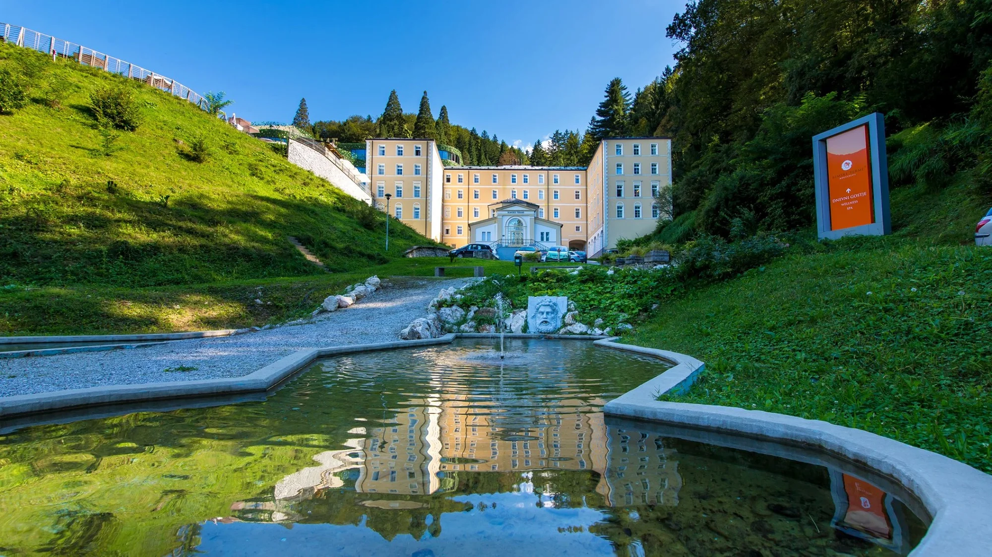 Adults only pobyt ve slovinských lázních: hotel s polopenzí a neomezeným wellness