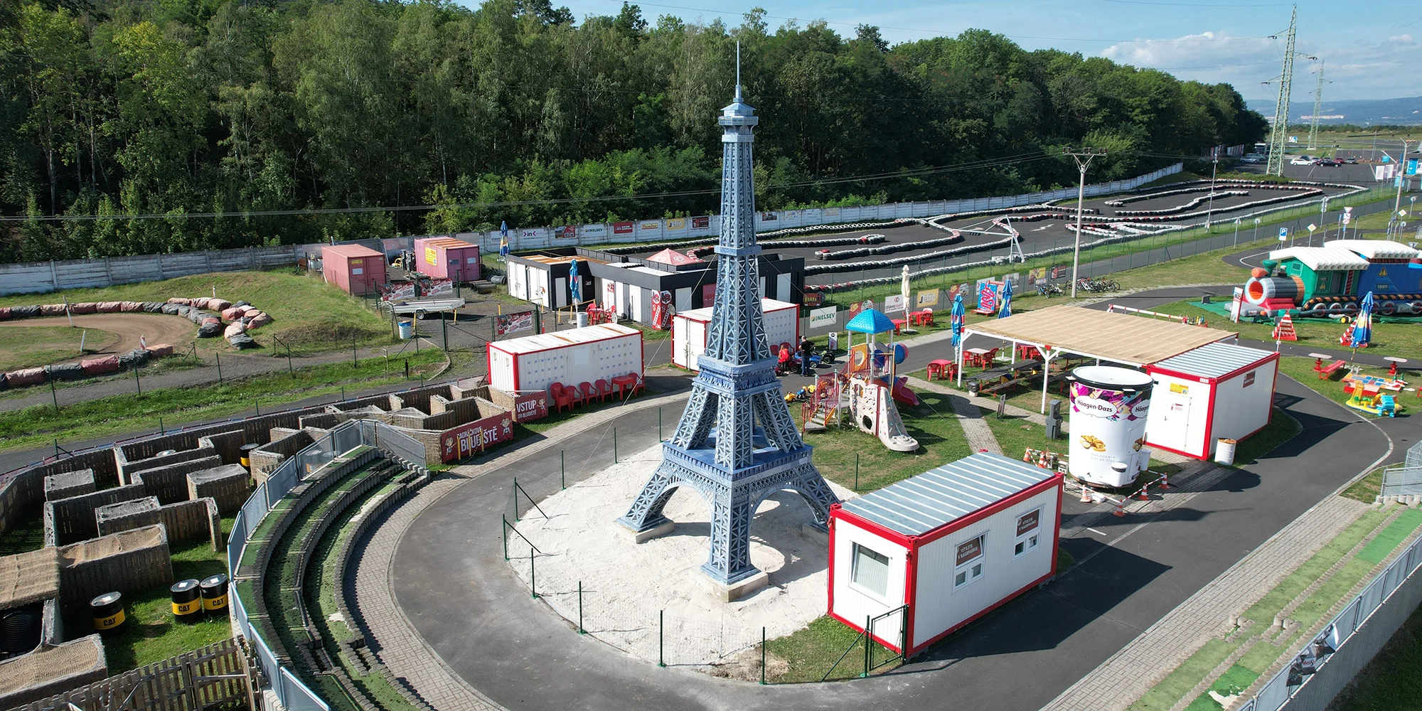 Vstup do BagrParku pro děti i dospělé: zábavní park, kde zkusíte řídit stavební stroje