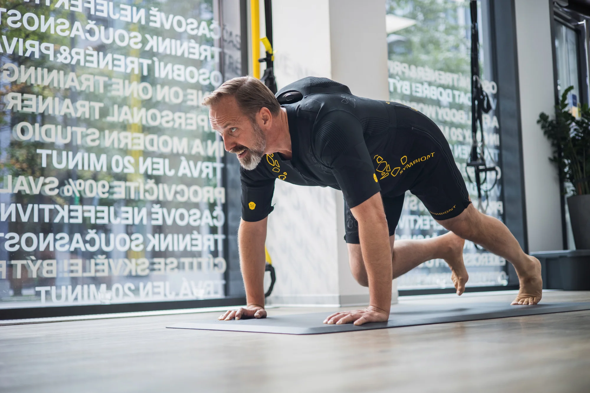 Revoluční EMS cvičení: zkušební trénink i balíčky vstupů v BodyBody pro 1 či 2 osoby
