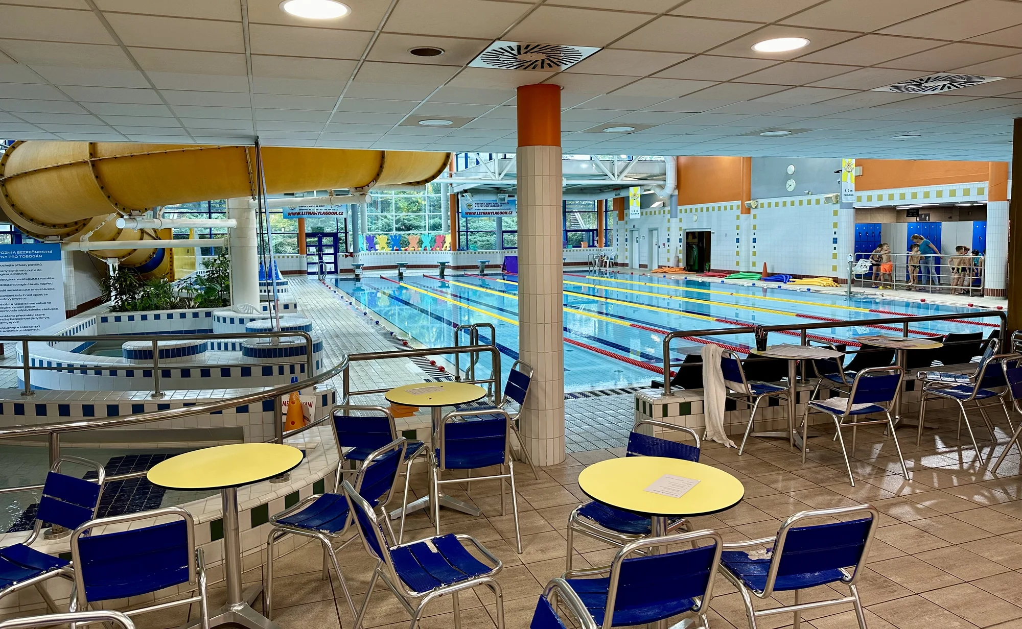 Otevřené vouchery do bistra Café Pilates Lagoon: 200, 400 či 600 Kč