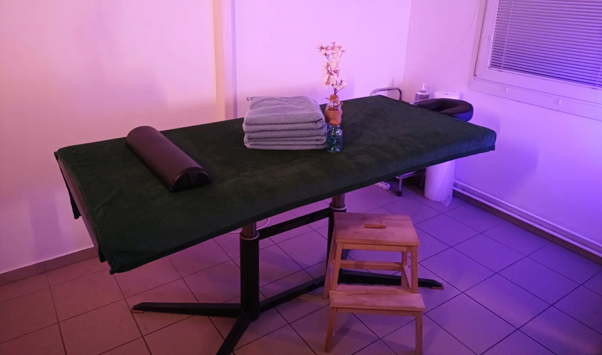 50 minut olejové relaxační nebo rekondiční masáže dle výběru