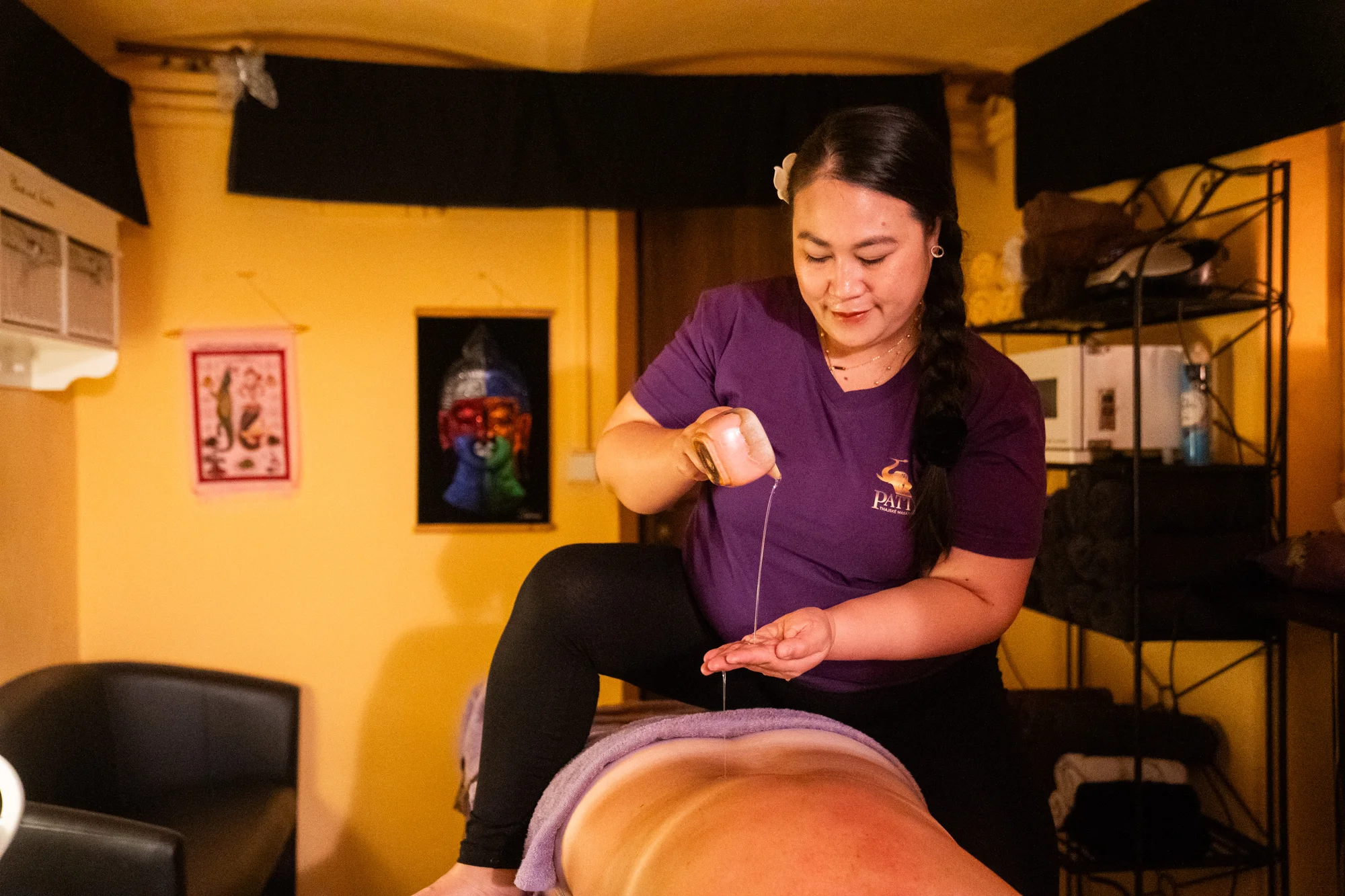 Thajské masáže: 30 až 90 minut relaxační olejové, antistresové či originální thai masáže