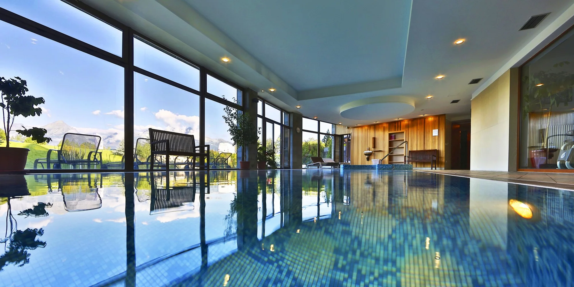 Luxusní pobyt ve Vysokých Tatrách: neomezený vstup do krásného wellness, golf a snídaně