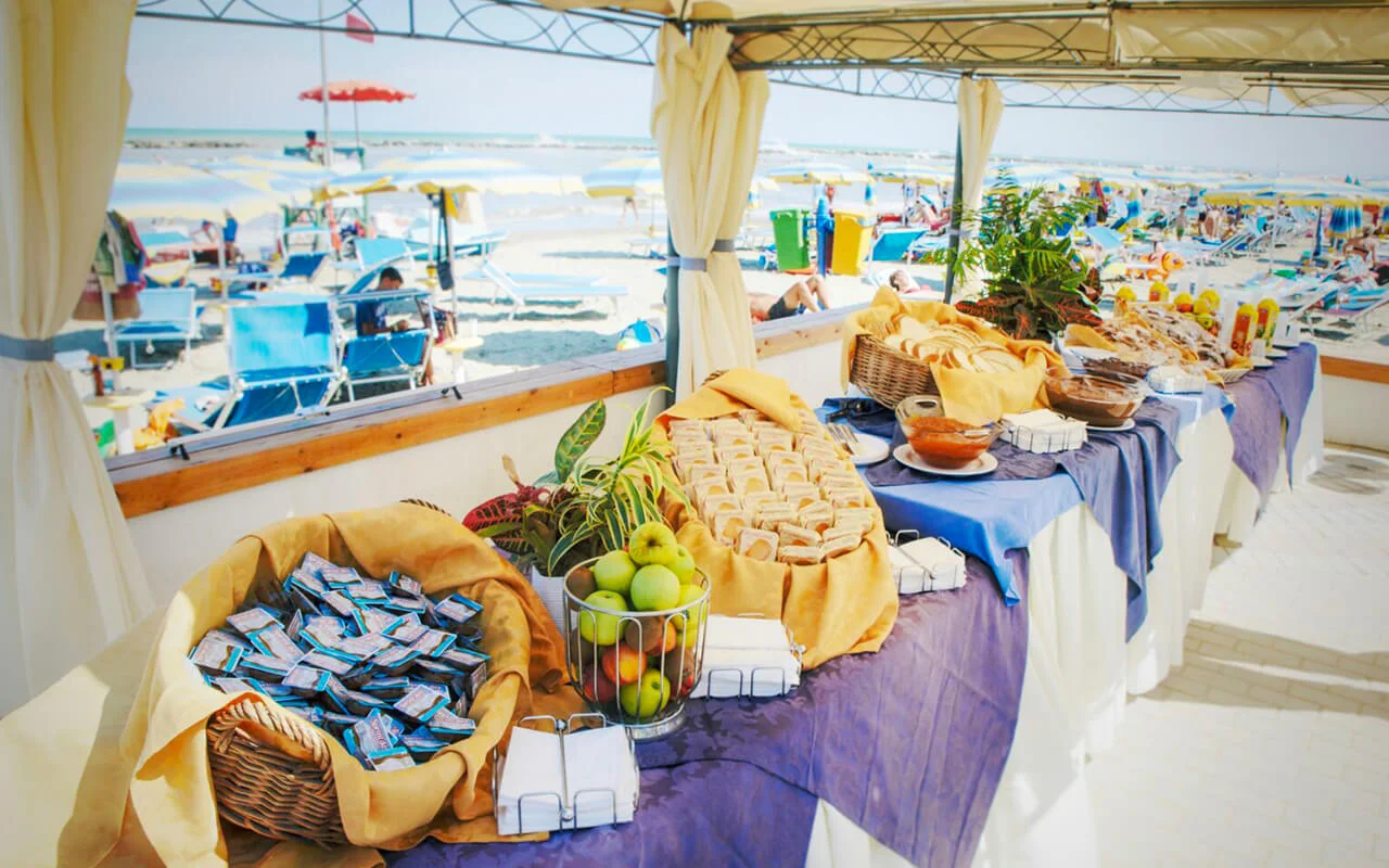 Rodinná all inclusive dovolená v Itálii: 3* hotel přímo na pláži, animace, dítě zdarma
