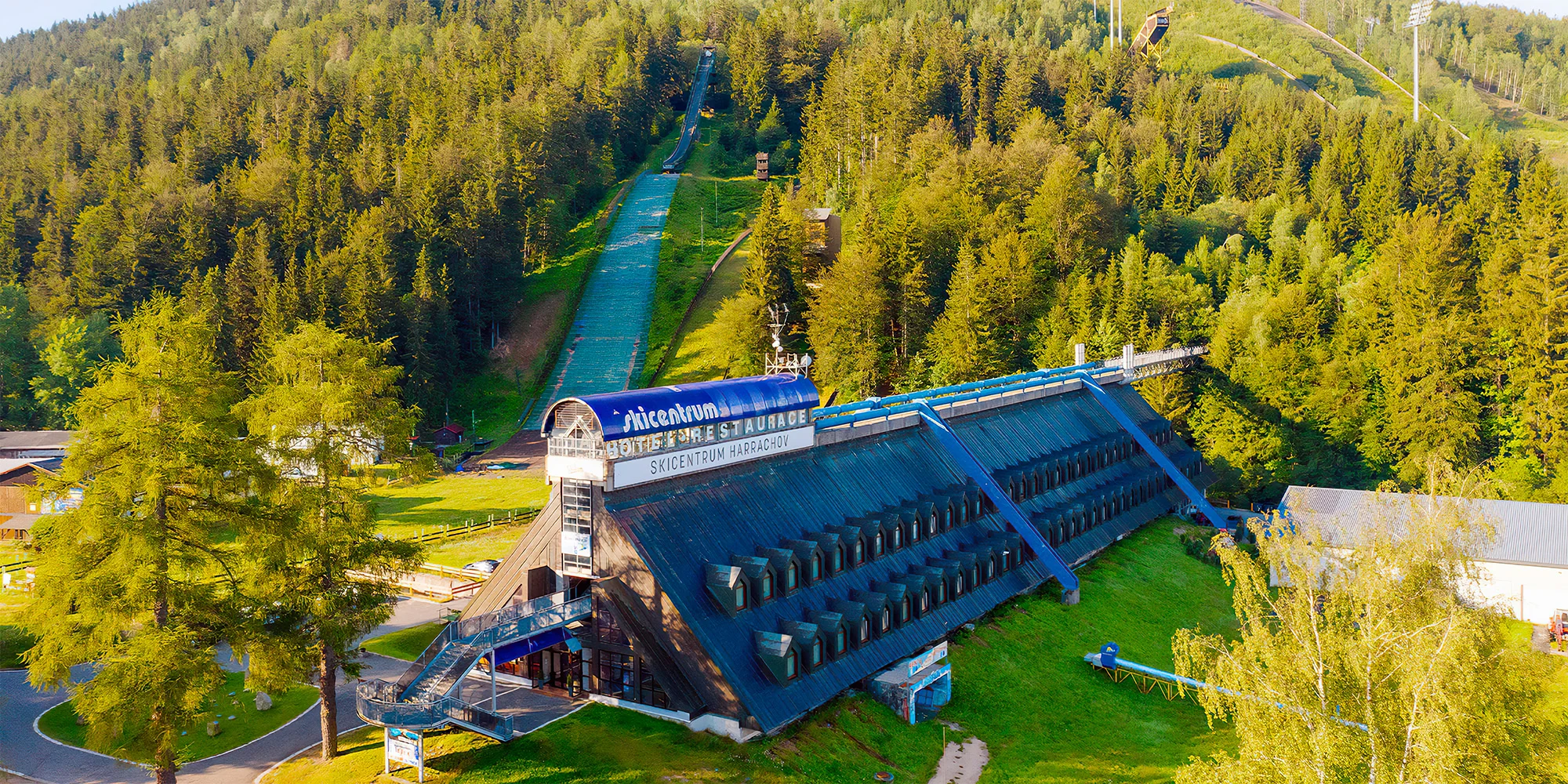 Rodinný pobyt v Harrachově: jídlo, relax i koloběžky a lesnické muzeum