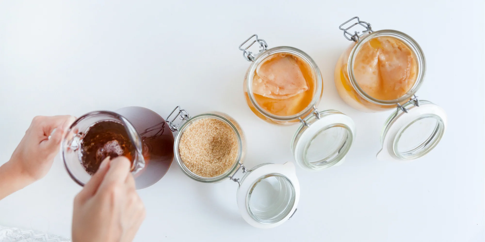 Workshop fermentování nápojů: kombucha, kefír i limonáda pro 1-2 osoby
