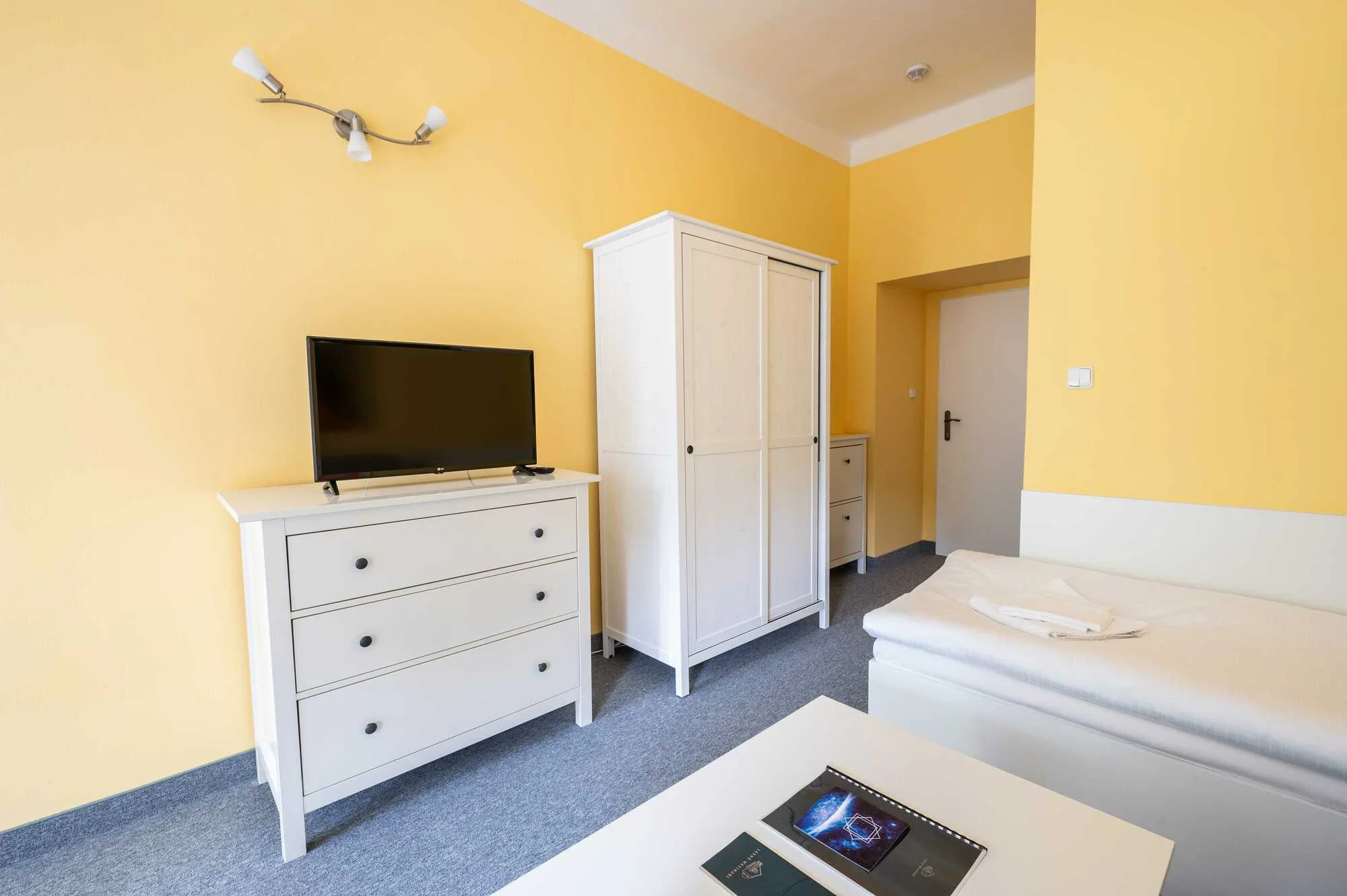 Relax pod Krušnými horami: polopenze, konopné procedury i wellness