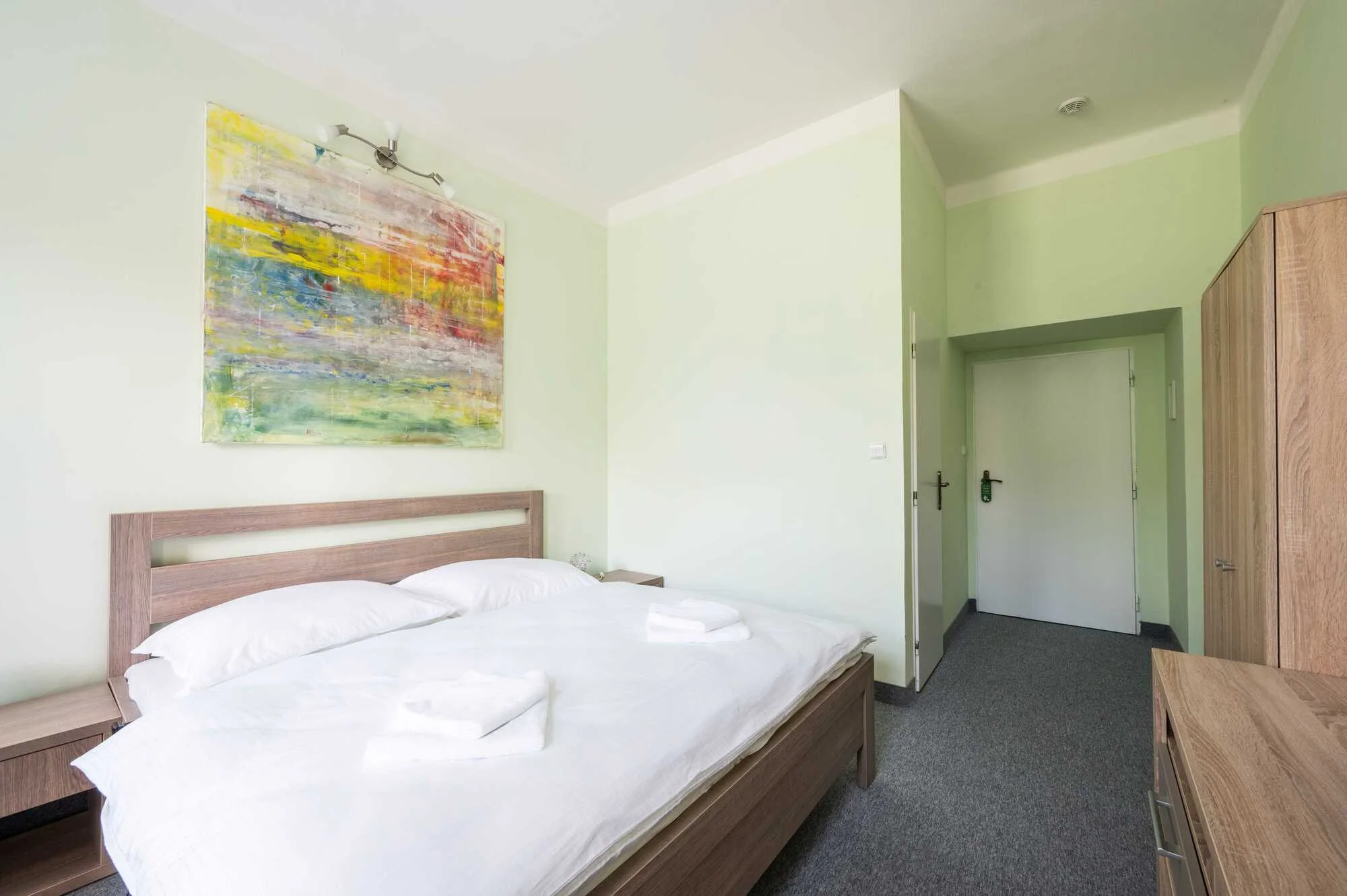Relax pod Krušnými horami: polopenze, konopné procedury i wellness