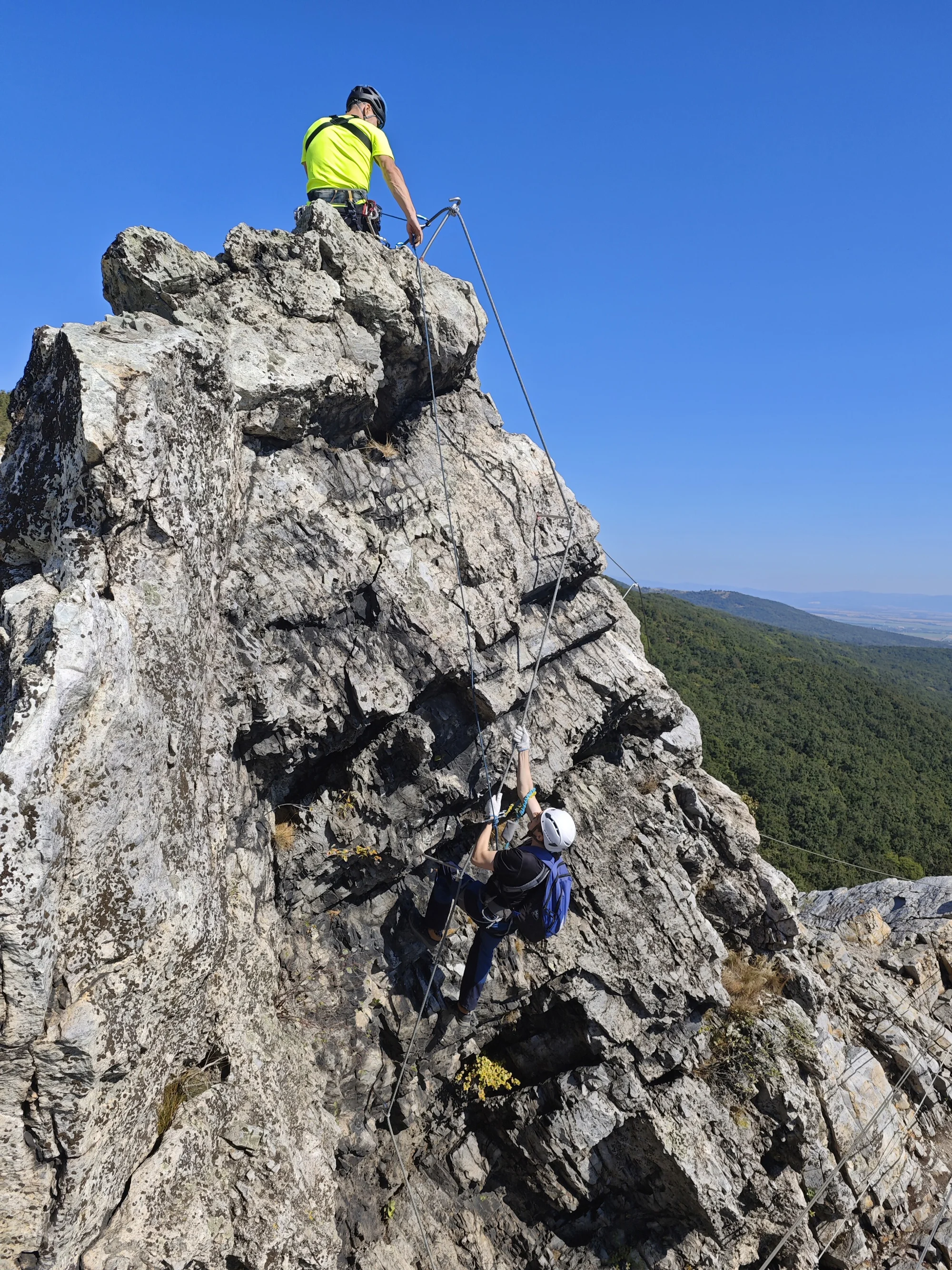 Kurz bezpečnosti na ferratách nebo slaňování pro 1-2 osoby vč. zapůjčení vybavení