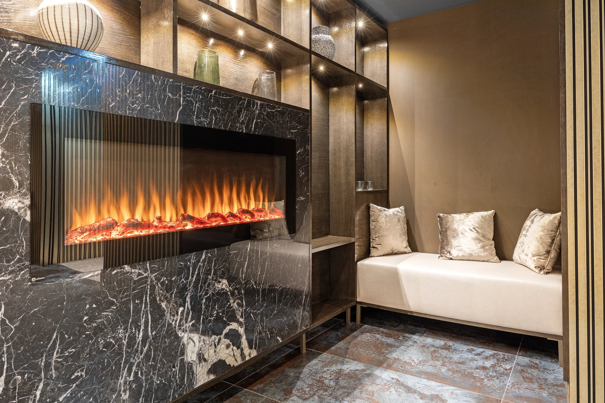 Moderní hotel na Rohanském nábřeží s bohatými snídaněmi