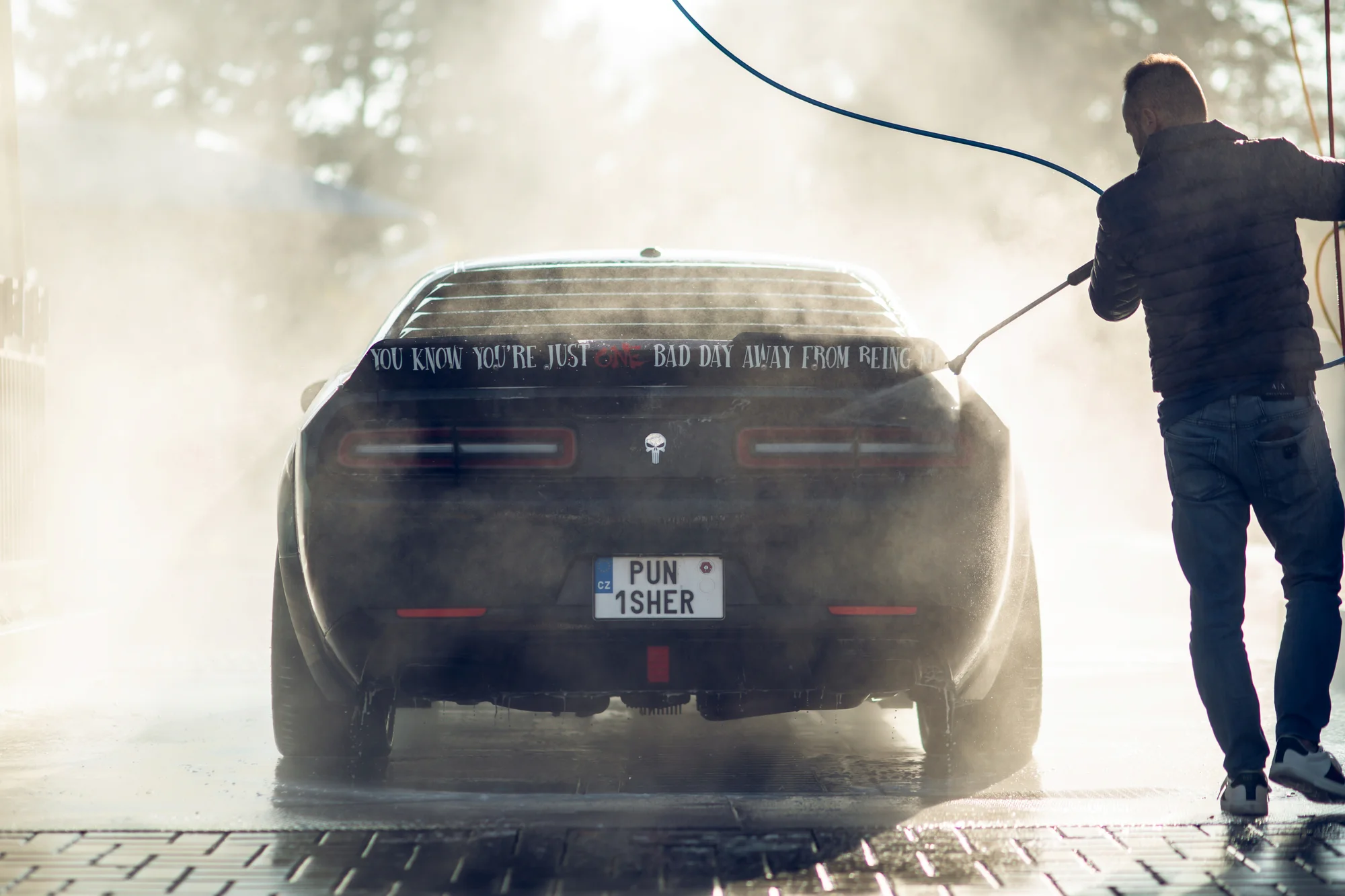 Dodge Challenger 5,7 V8 Punisher: spolujízda, řízení i pronájem