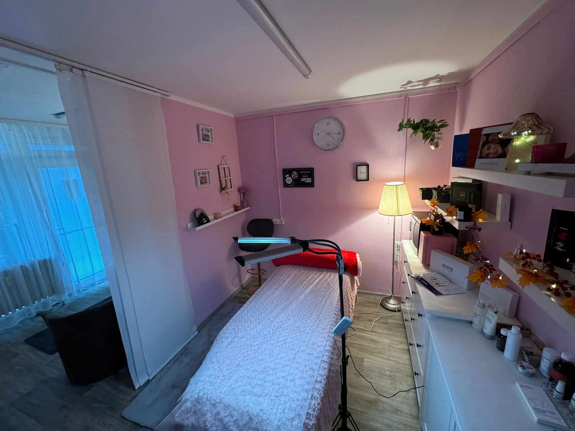 Mikrojehličková mezoterapie celého obličeje: 1 i 4 ošetření