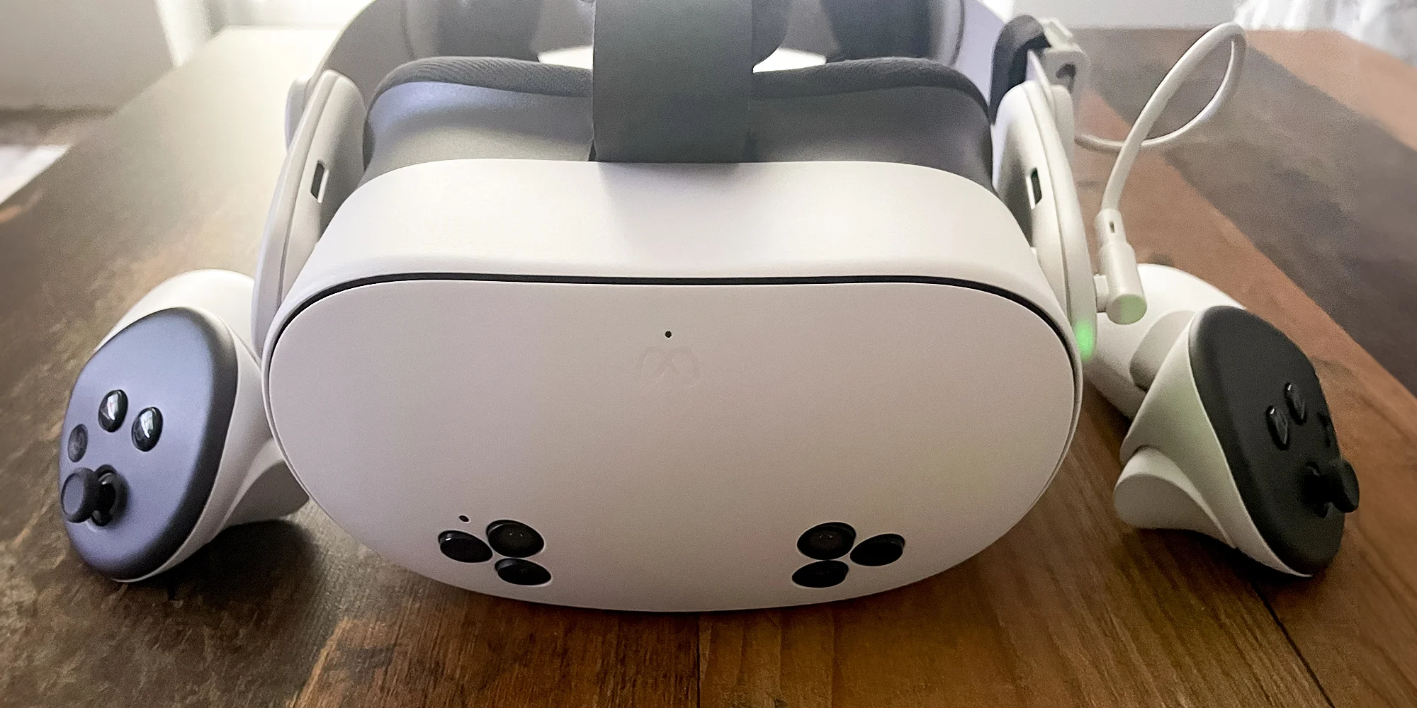 Virtuální realita v obýváku: pronájem setu Meta Quest 3S s příslušenstvím i hrami