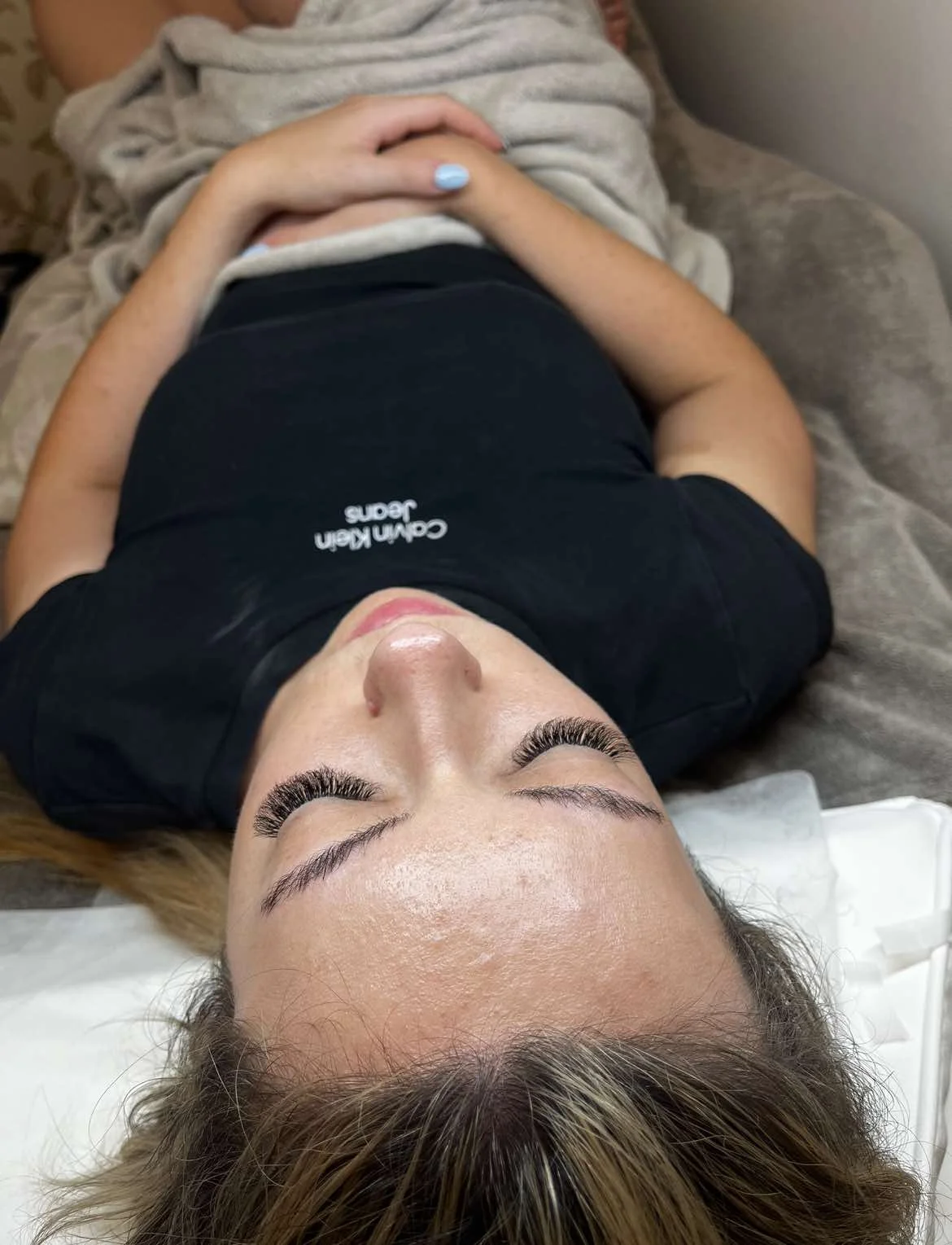 Prodloužení řas metodou řasa na řasu či 4D-5D nebo jejich doplnění