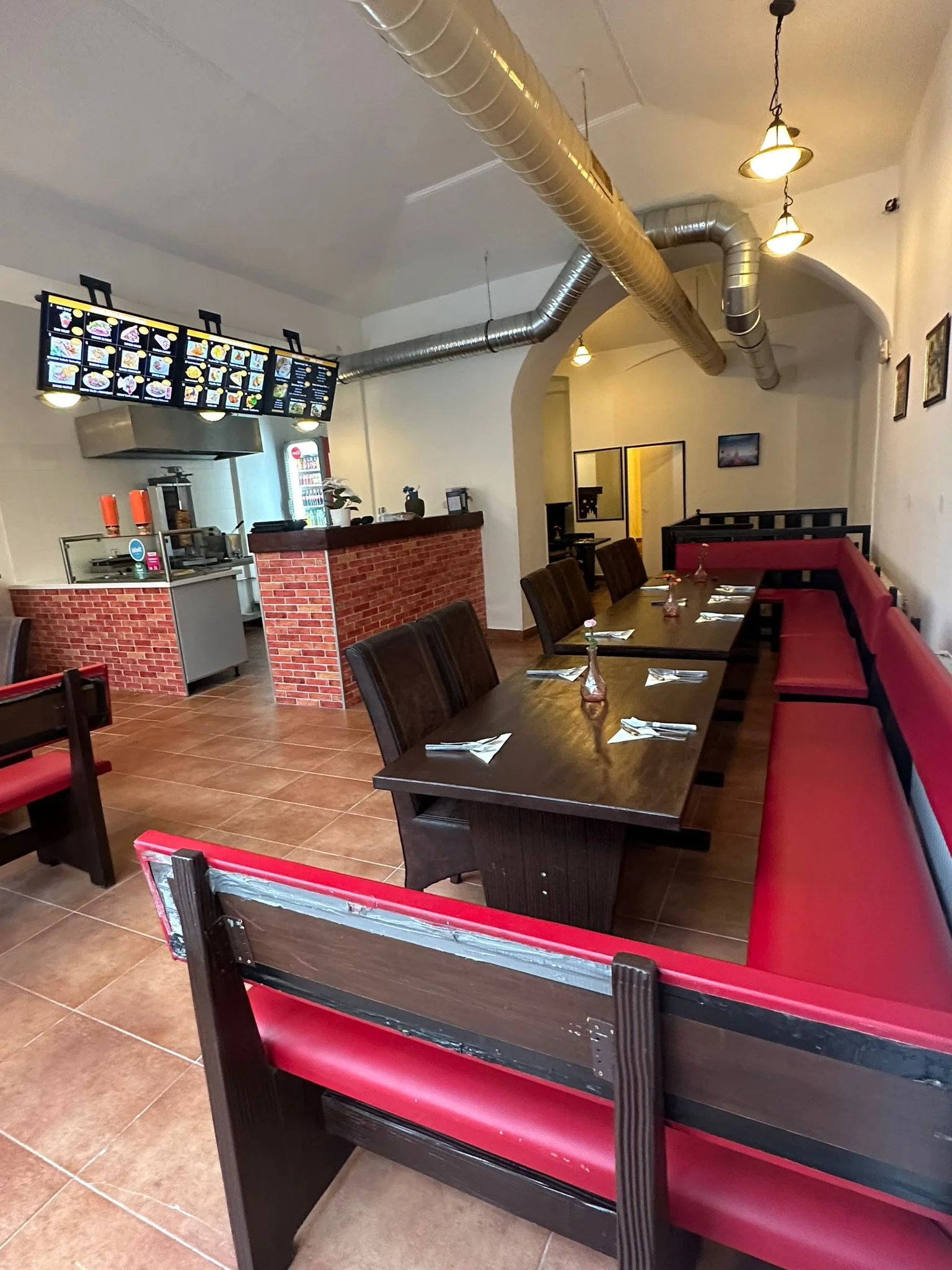 Indická hostina pro 2 osoby: sýr a zelenina pro vegetariány, máslové kuře i dezert