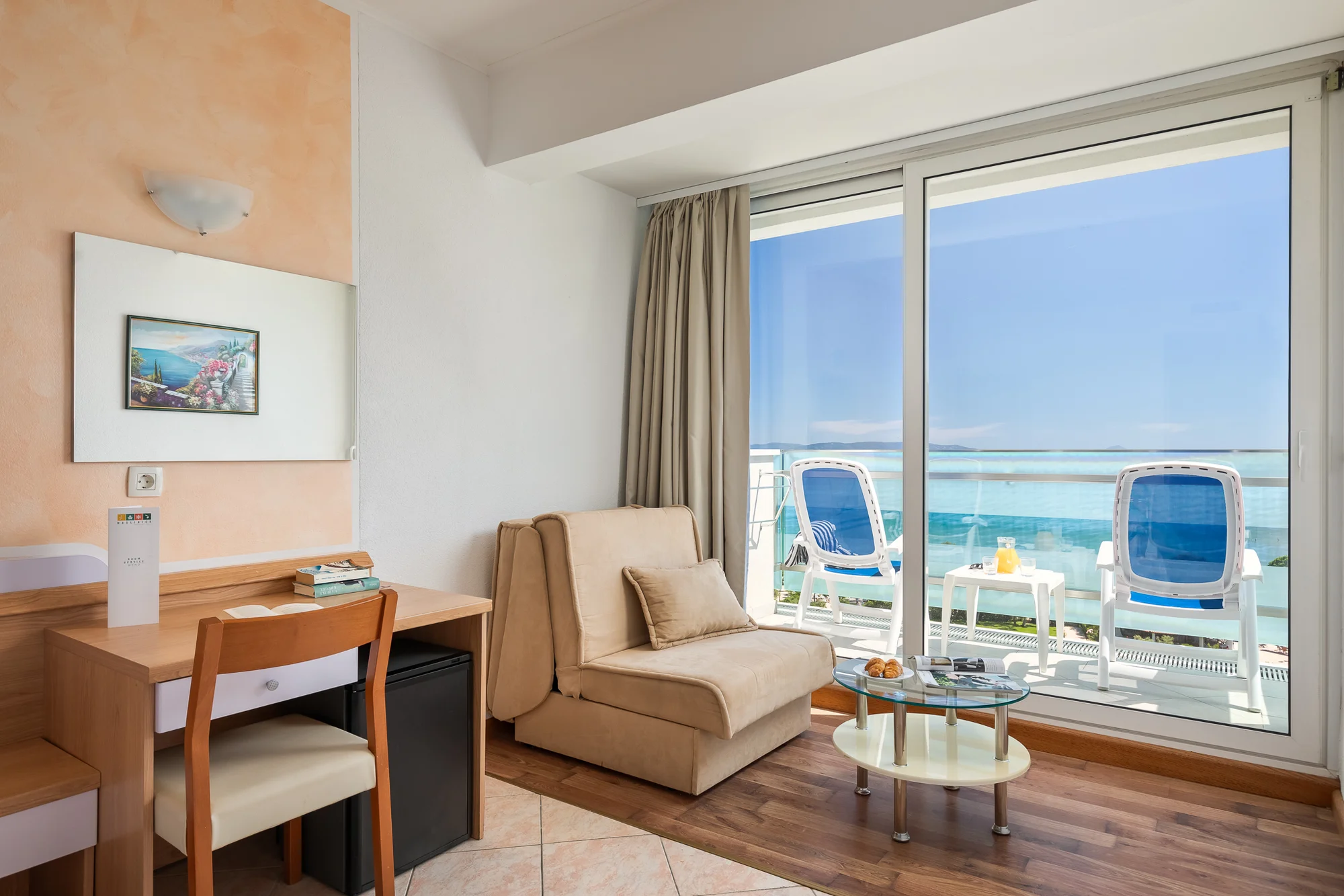Kvarnerská riviéra: hotel přímo u moře s bazénem a polopenzí, až 2 děti zdarma