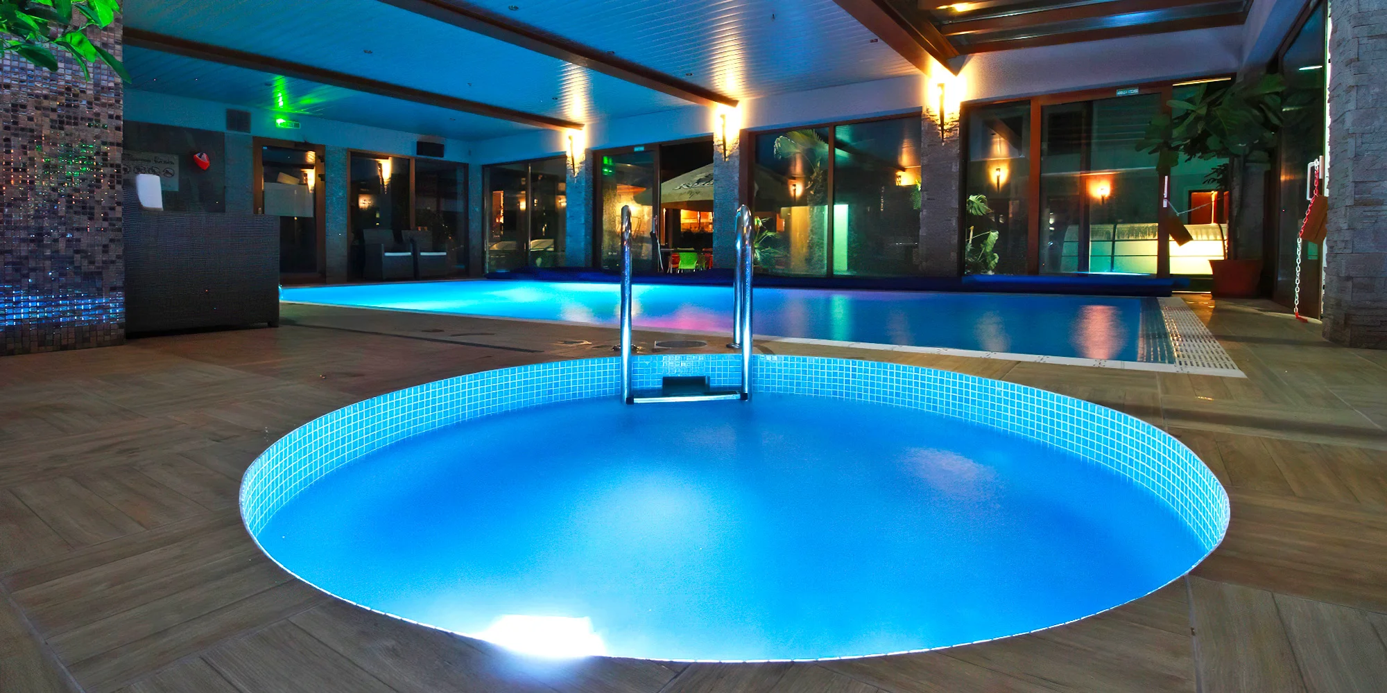 Nezapomenutelný wellness pobyt na Liptově: neomezeně bazény, sauny a polopenze v ceně