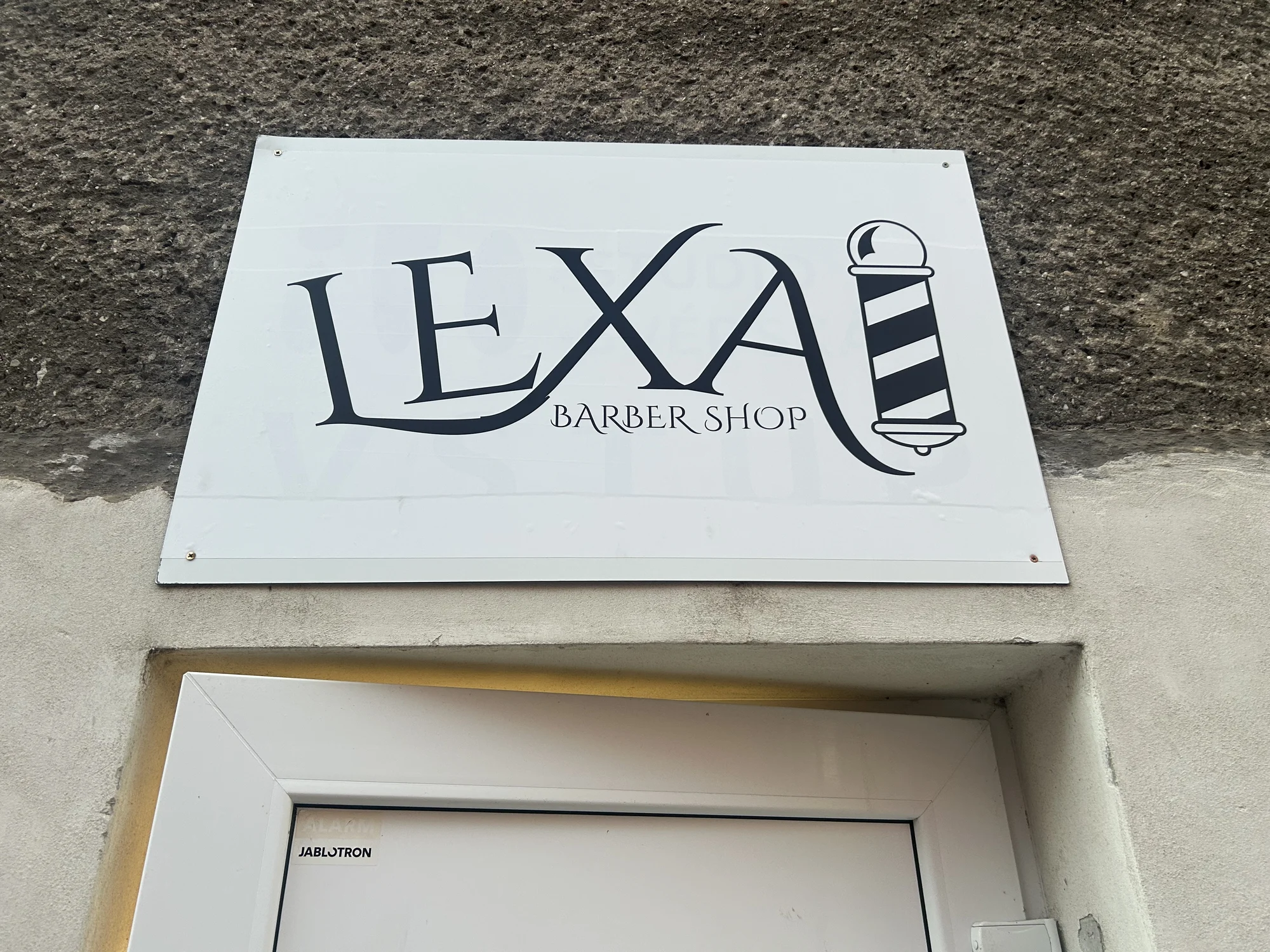 Pánský střih i úprava vousů, barvení či ornament v ostravském barbershopu
