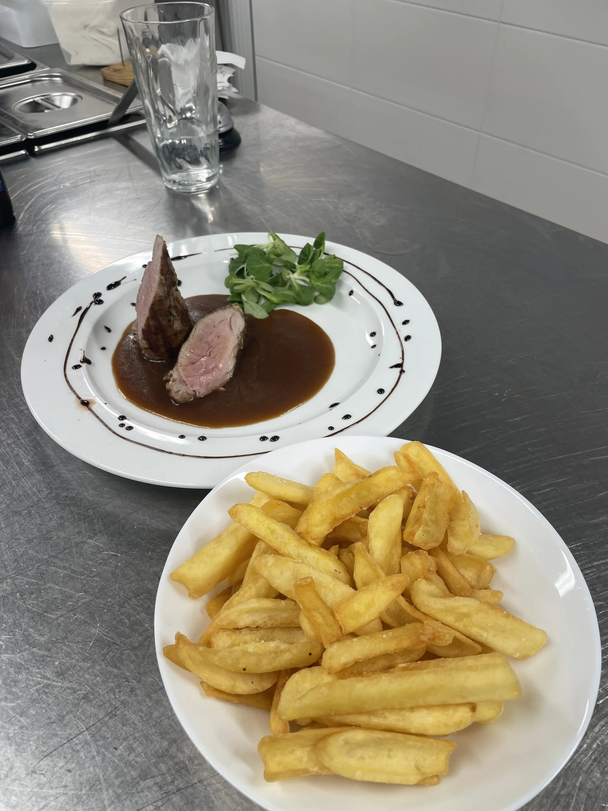 Otevřené vouchery na 300 až 1000 Kč do restaurace s výhledem na Čertovy skály