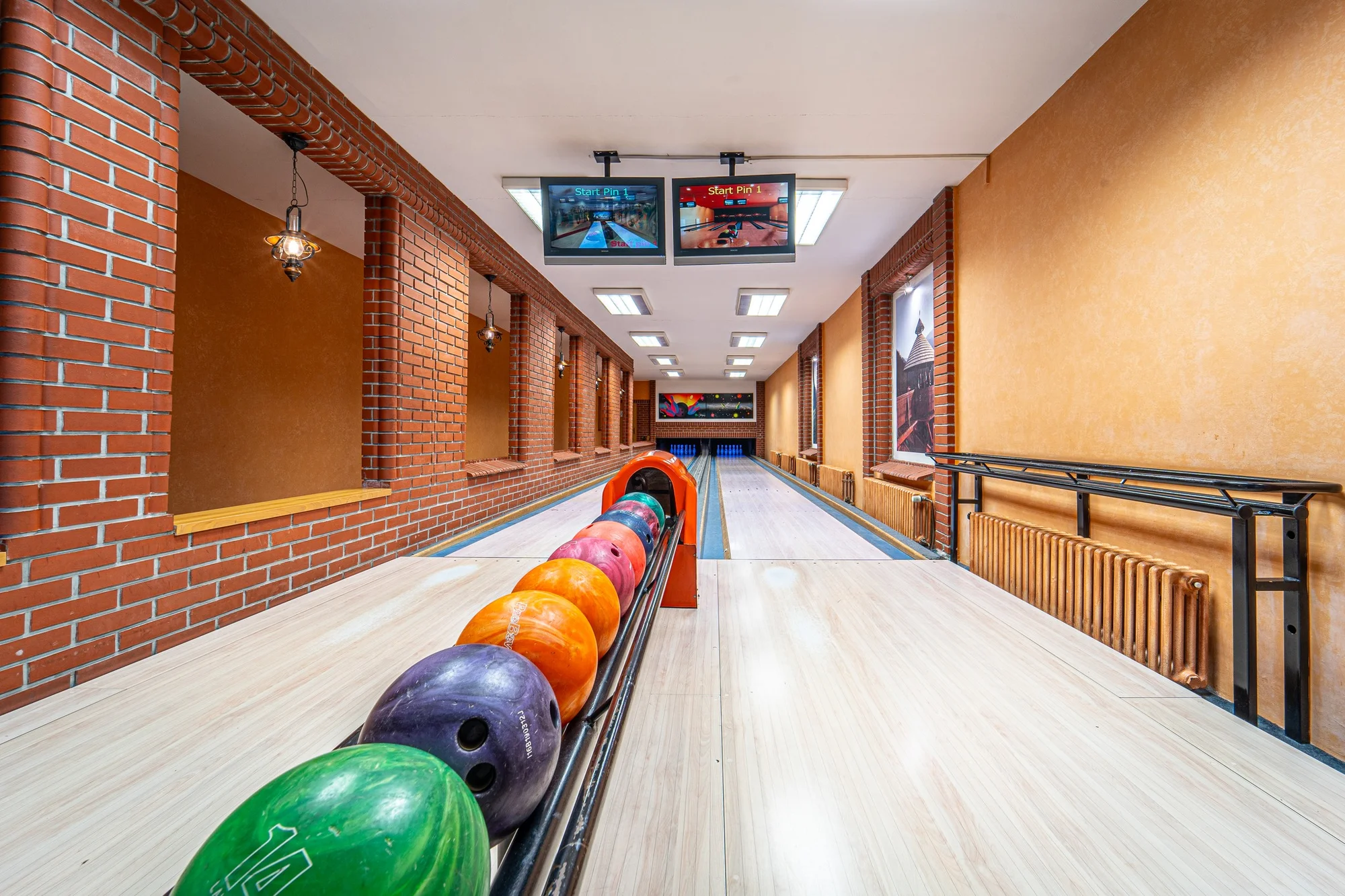 Horský relax pod Lysou horou: snídaně, bazén s vířivkou a bowling nebo bylinková koupel