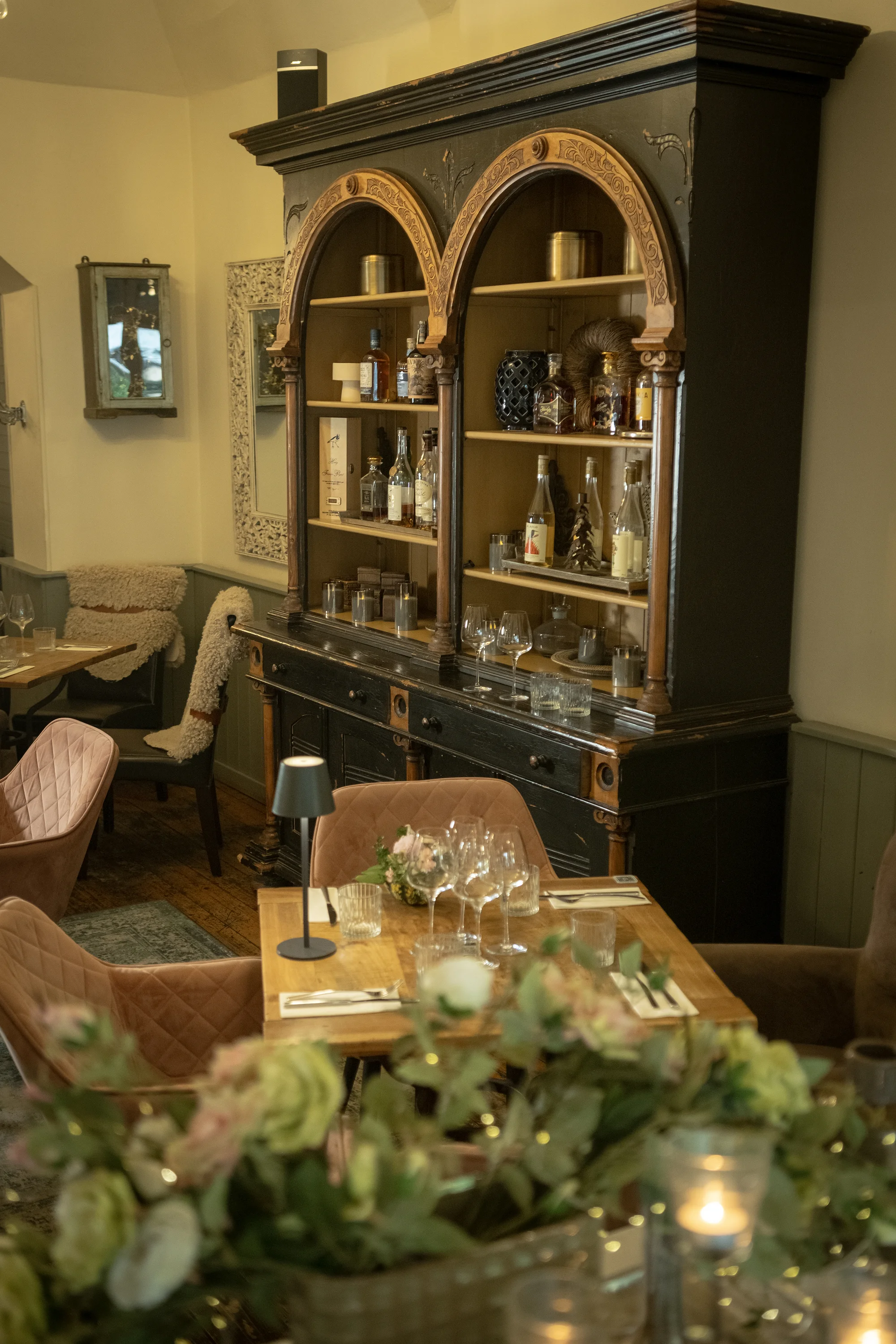 5chodové menu v luxusní zahradní restauraci v centru Prahy pro 1 nebo 2 osoby