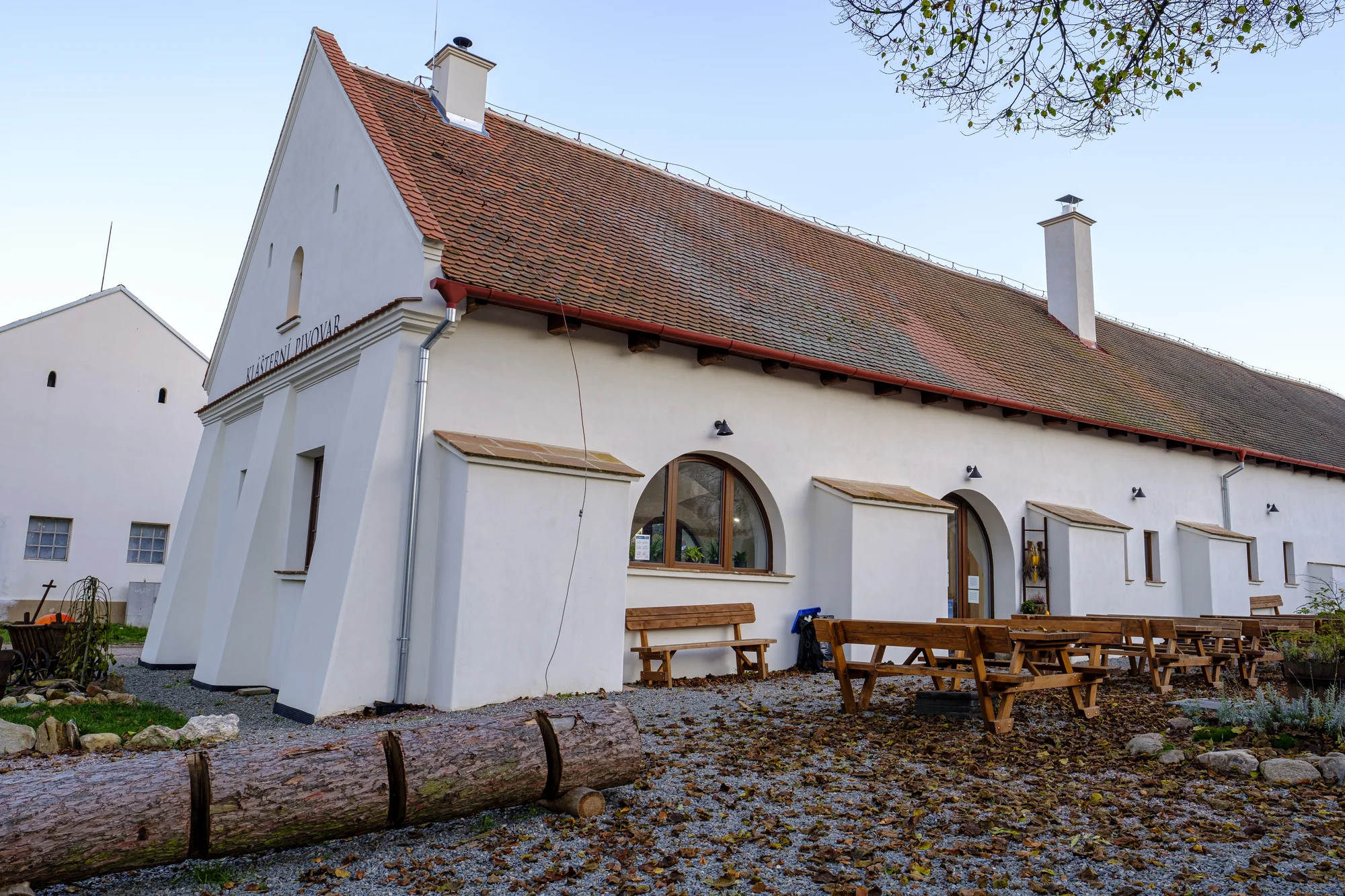 Prohlídka klášterního pivovaru až pro 2 osoby a degustace piv z tanku