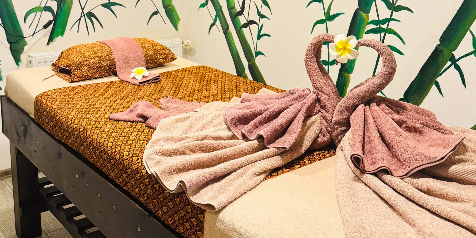 Osvěžující thajská aloe vera masáž v salonu Thai Saimai na 60 min.
