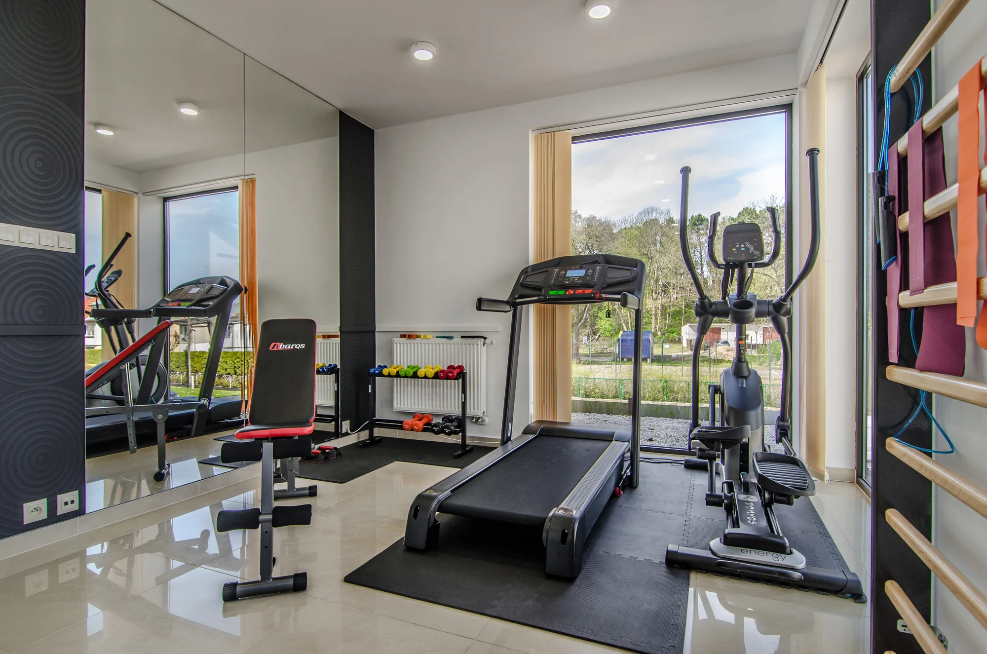 Hurá na Balt: 3* hotel u jezera Jamno, snídaně i polopenze, neomezený wellness, akce 2 děti zdarma