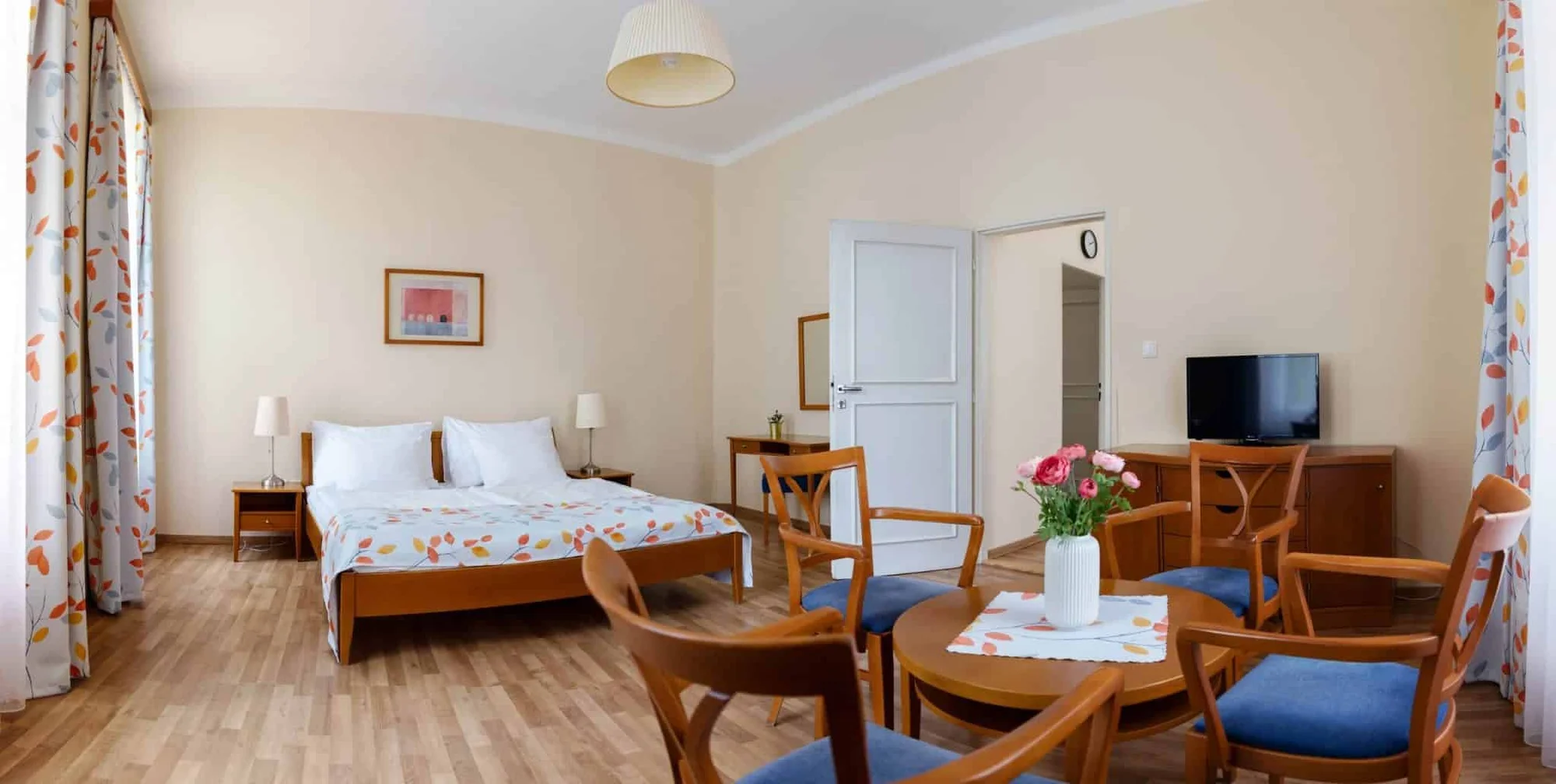 Královské Vinohrady až pro 5 osob: moderní apartmán s kuchyňkou a snídaně