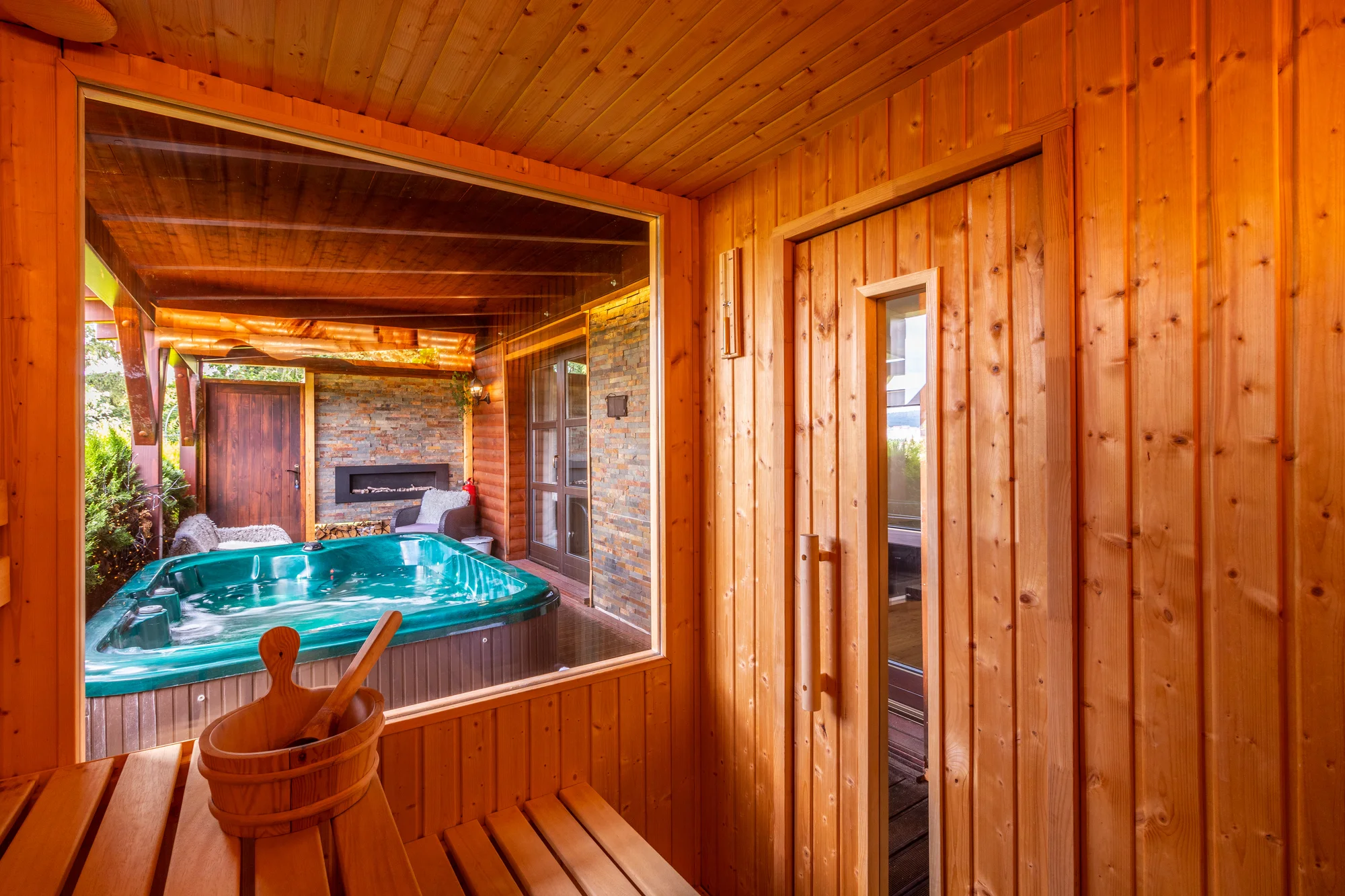 Relax v Moravském krasu: báječný pobyt i se vstupem do privátního wellness či vířivkou přímo v apartmánu