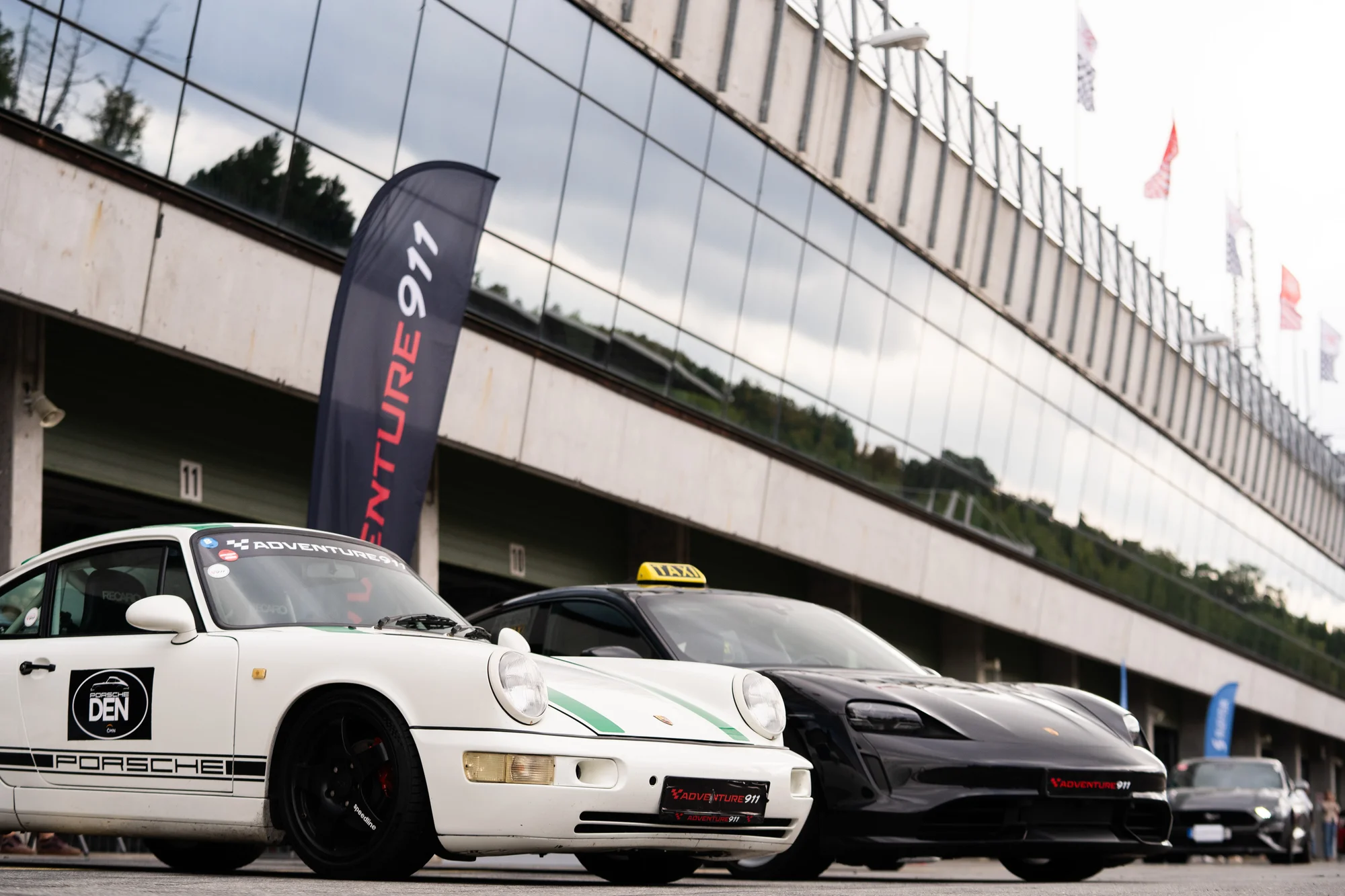 Jízda legendárními veterány Porsche: otevřené dárkové vouchery v hodnotě 3000-8000 Kč