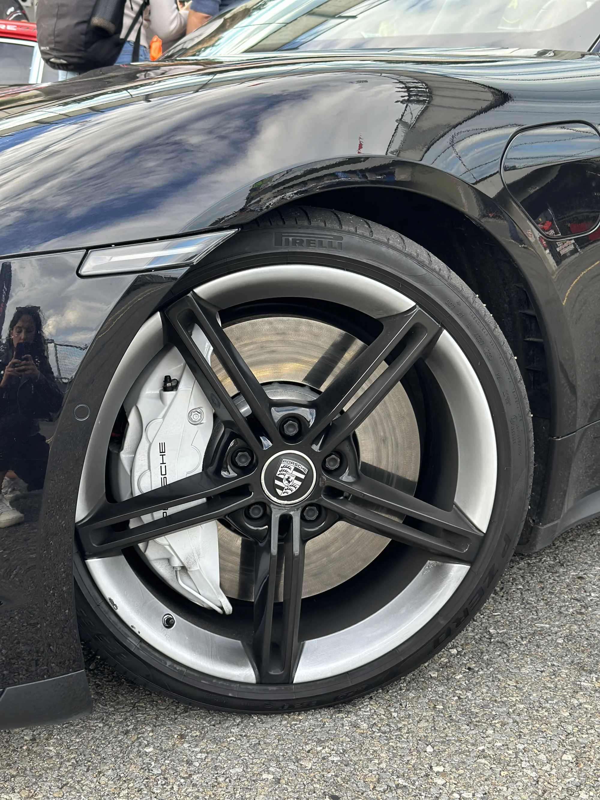 Spolujízda v Porsche Taycan Turbo na závodním okruhu v Brně či Mostě