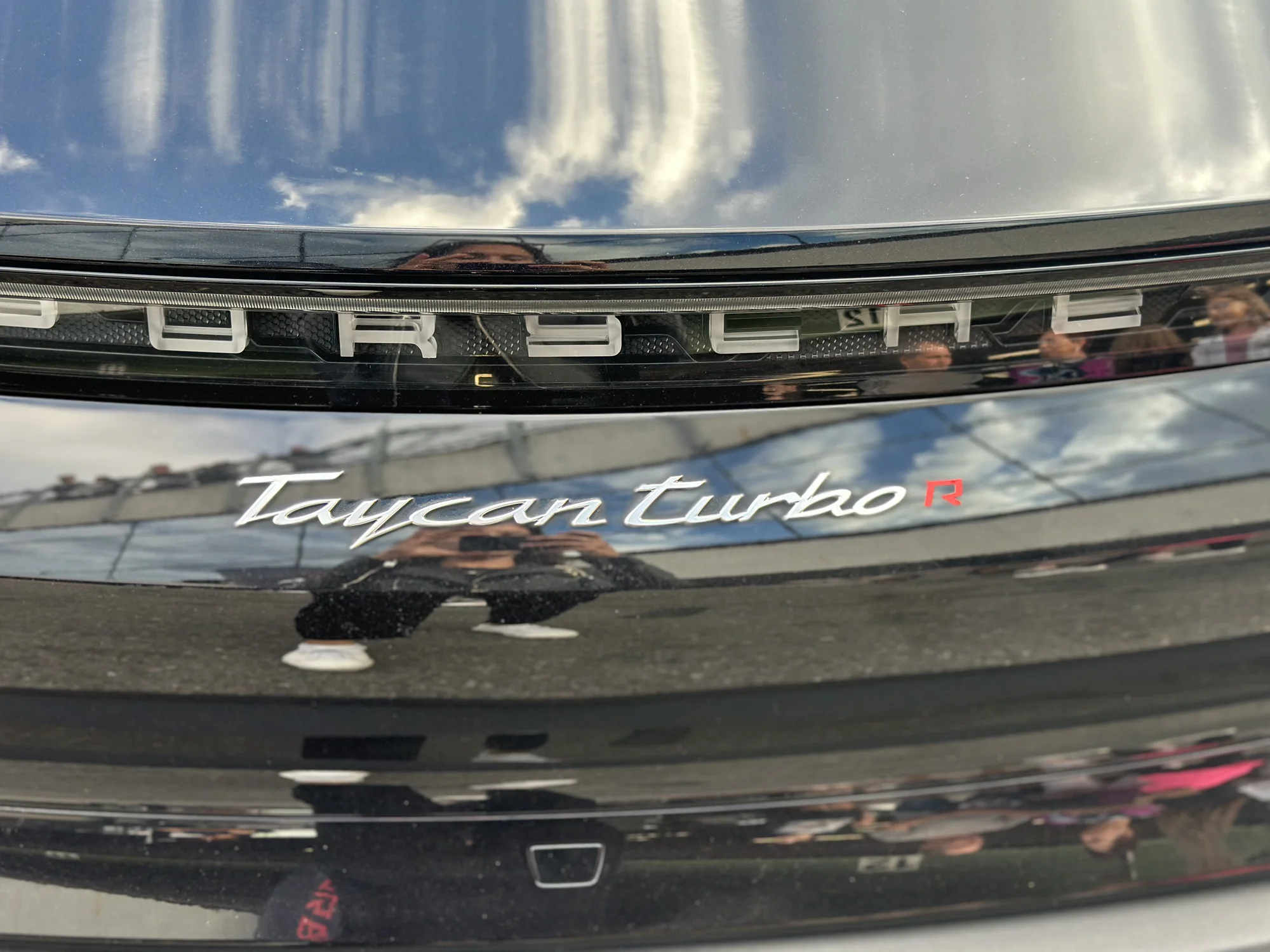 Spolujízda v Porsche Taycan Turbo na závodním okruhu v Brně či Mostě