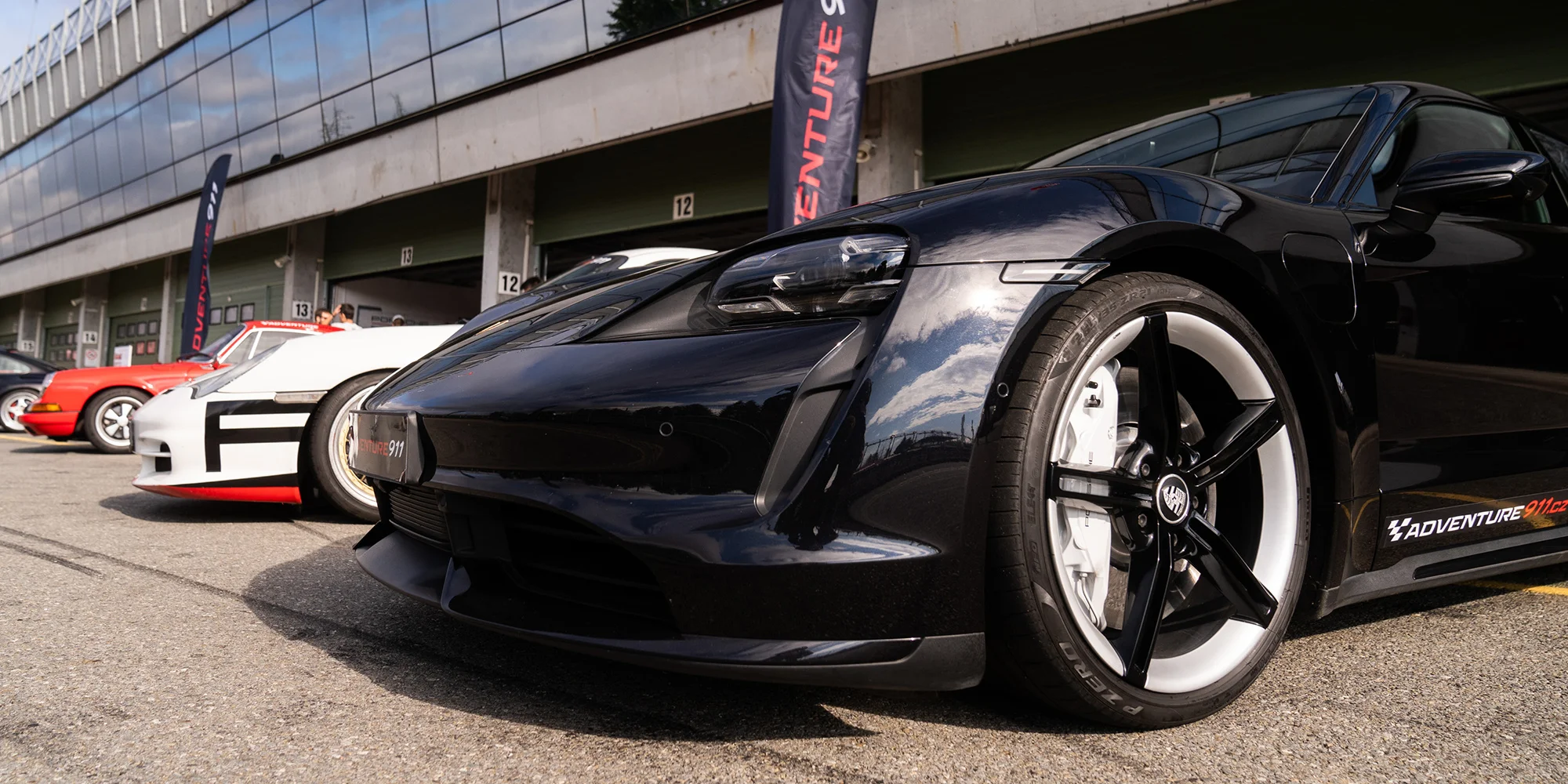 Spolujízda v Porsche Taycan Turbo na závodním okruhu v Brně či Mostě