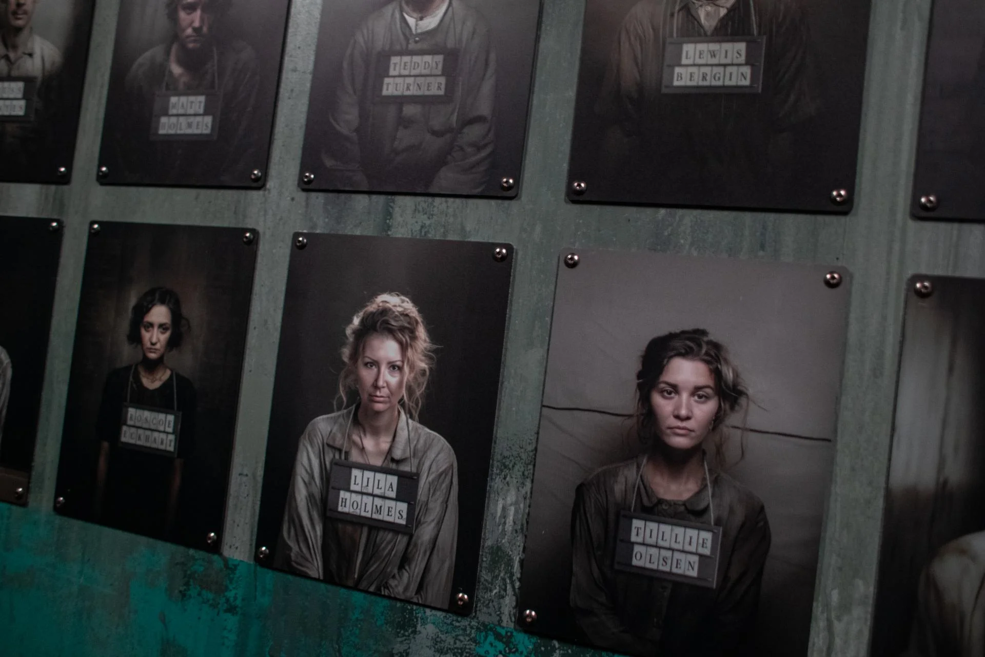Vstup na týmovou hru Prison Island pro jednotlivce i rodinu: 22 místností