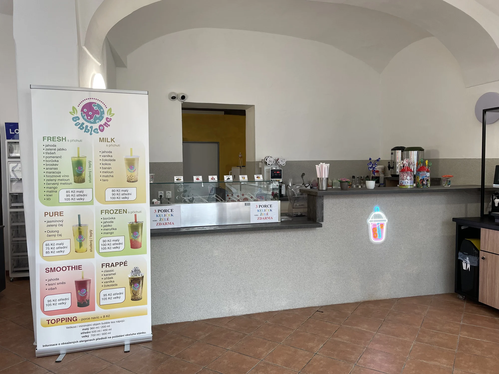 Velký bubble tea podle výběru: 23 druhů a 3 porce kuliček nebo želé