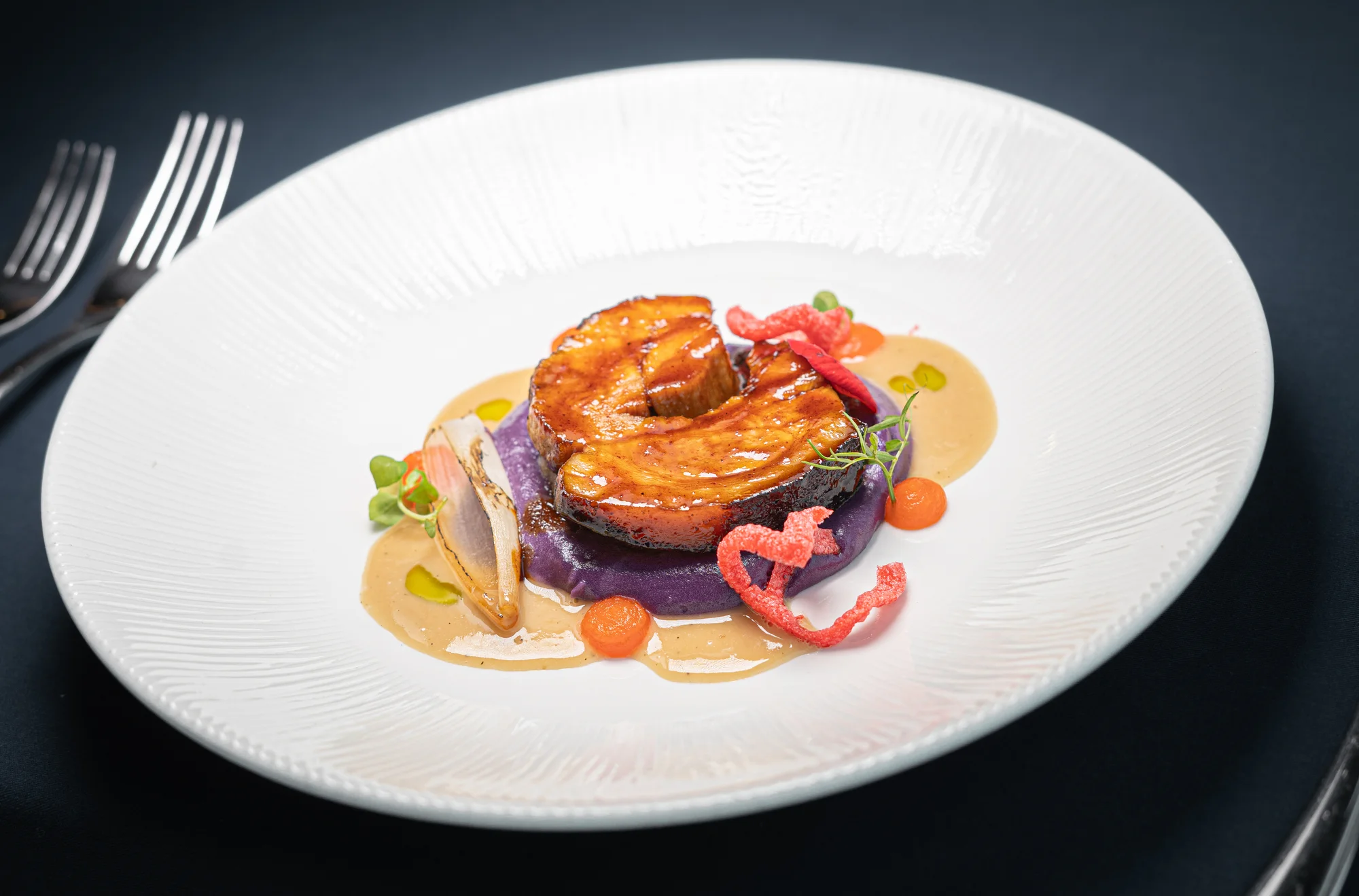 Luxusní 5chodové menu v Žižkovské věži: foie gras, siven, kachní prsa a signature cocktail