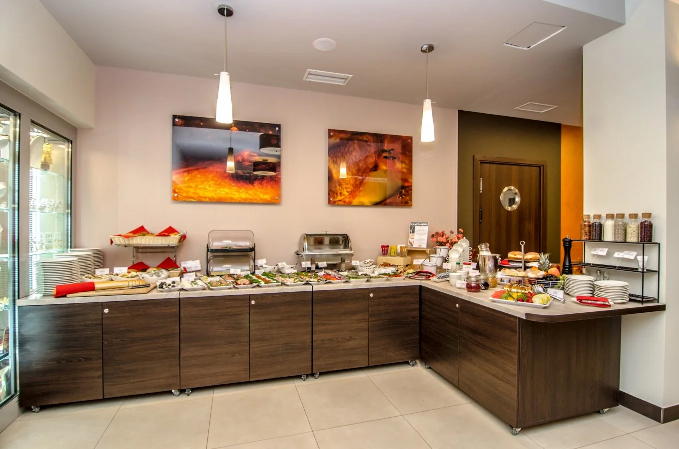 Hurá na Balt: 3* hotel u jezera Jamno, snídaně i polopenze, neomezený wellness, akce 2 děti zdarma