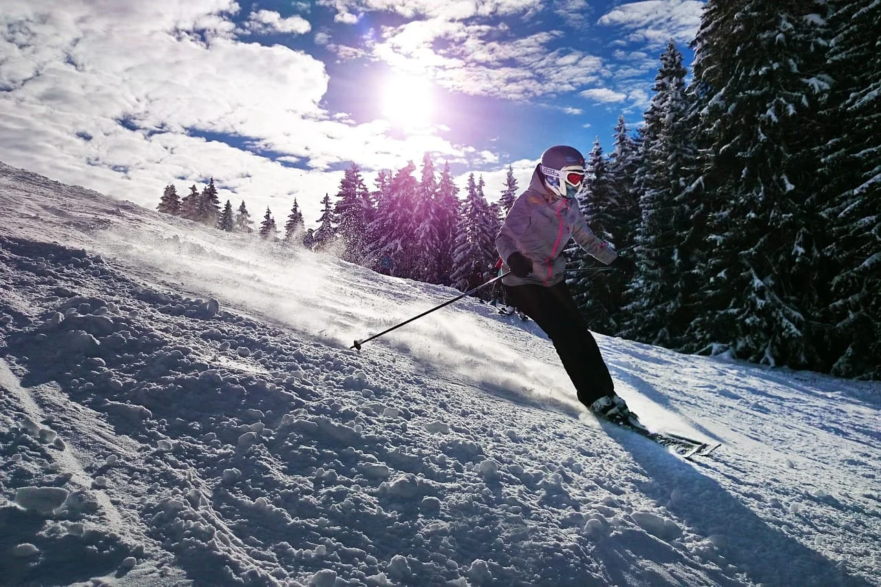 Dachstein s neomezeným wellness a polopenzí, hotel 200 m od lanovky