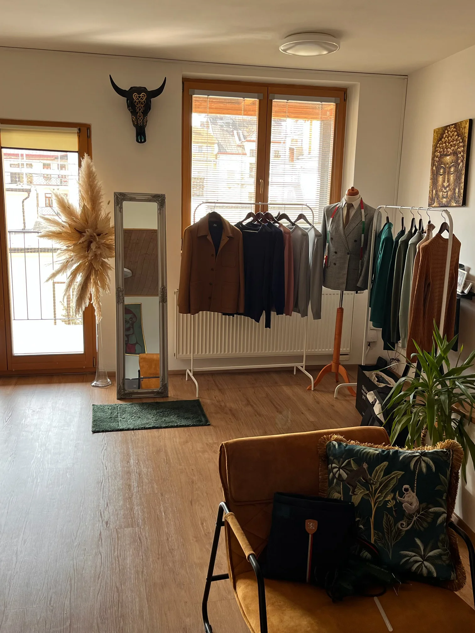 Košile na míru z českého krejčovství: až 150 látek, monogram i manžetové knoflíčky