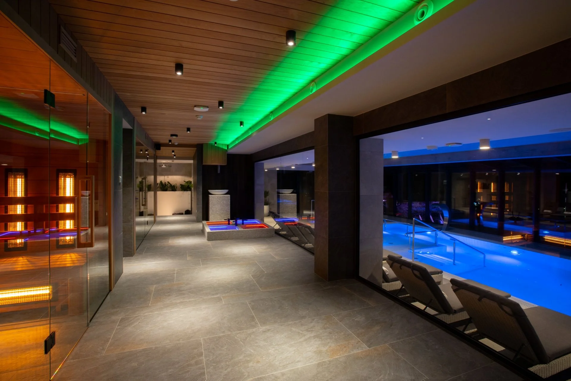 Moderní hotel v lázeňském městě Piwniczna-Zdrój: strava i neomezený wellness