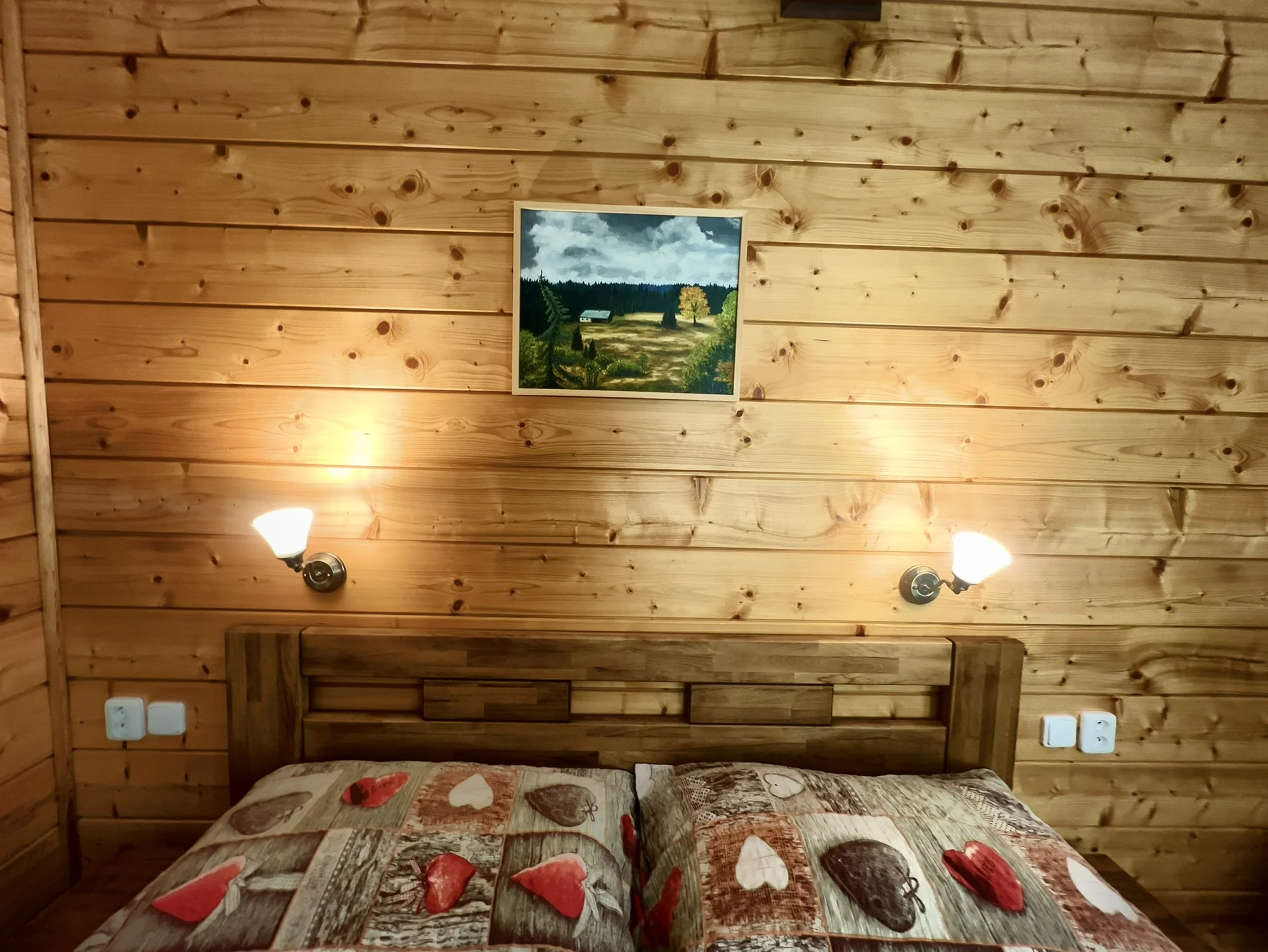 Pár dní v šumavském ráji: pobyt v apartmánu se zahradou nebo v podkrovním pokoji i snídaně