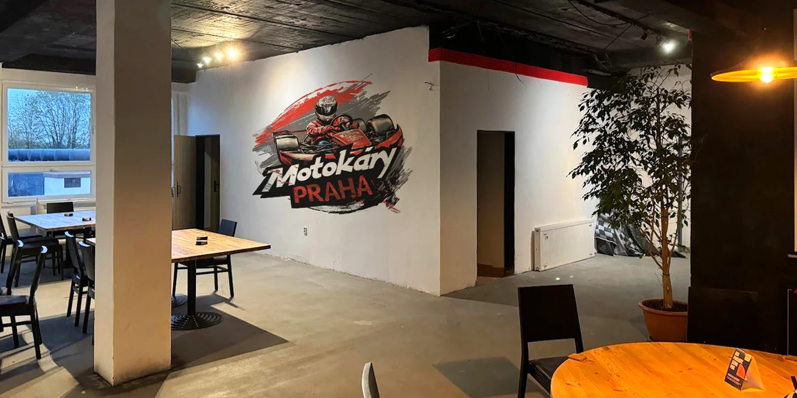 2 jízdy v motokáře na jediné 3D dráze v ČR, nápoj a kukla v ceně