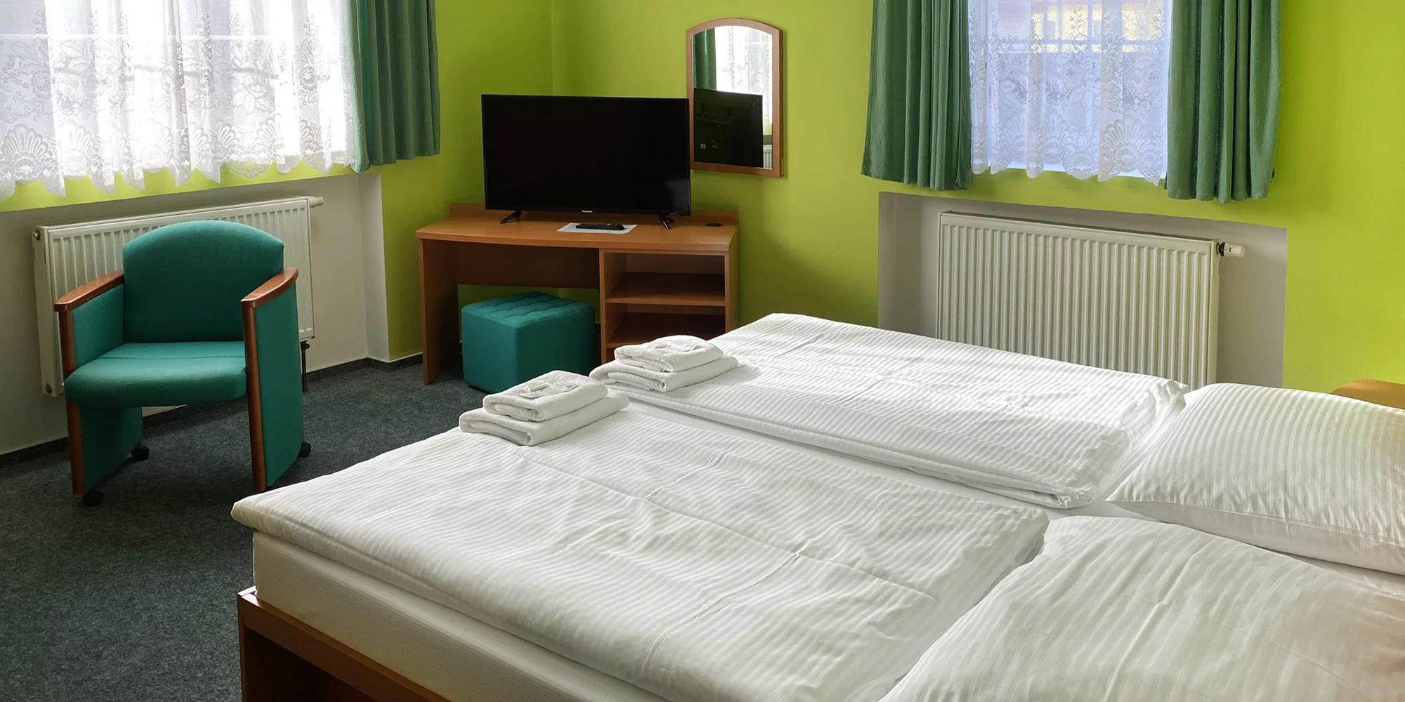GRAND HOTEL NOVÝ BOR GRAND HOTEL NOVÝ BOR
