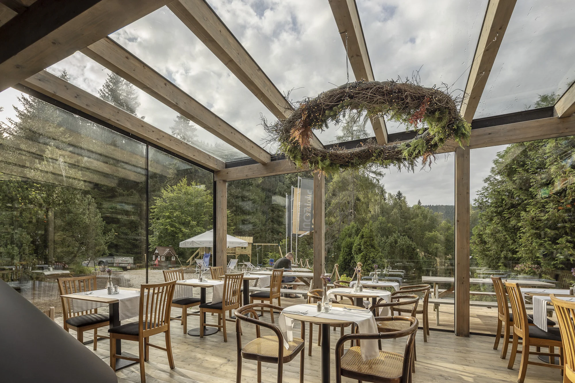 Gastronomický zážitek v horském podnebí: vouchery na 1000 až 2000 Kč do restaurace Končina