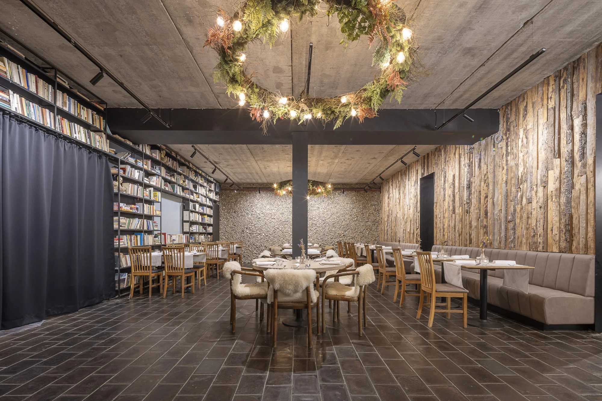 Gastronomický zážitek v horském podnebí: vouchery na 1000 až 2000 Kč do restaurace Končina