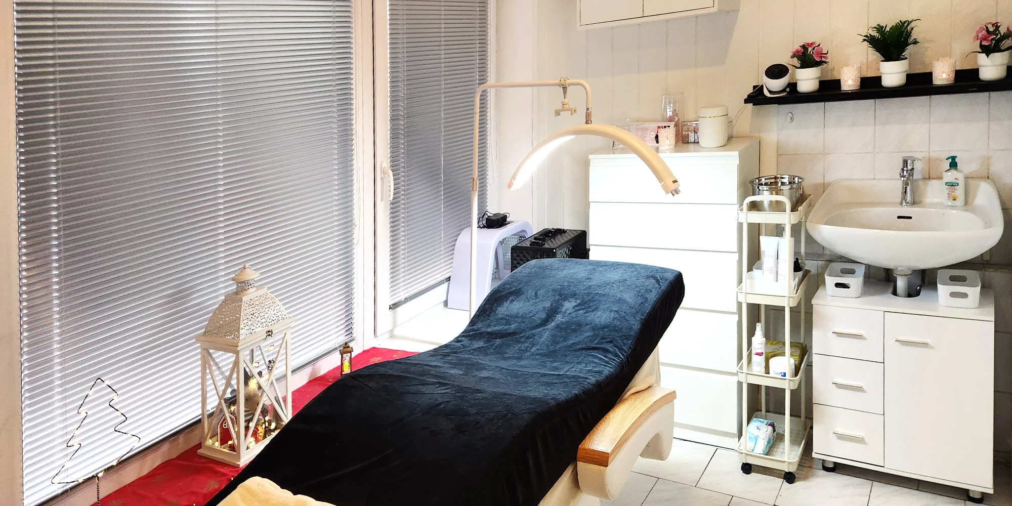 Kosmetické ošetření podle potřeb vaší pleti: základní, anti-age i proti akné s LED terapií