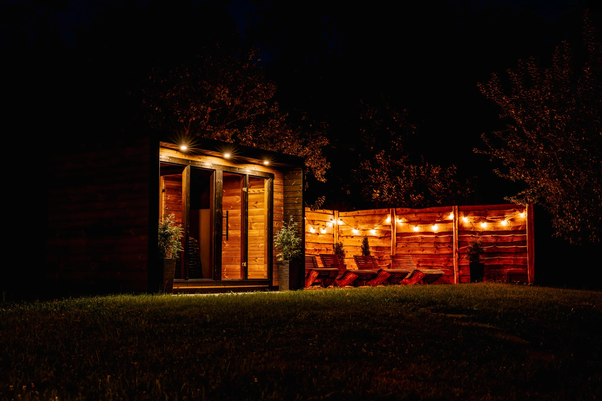 Luxusní vila v Beskydech: krb, koupací sud i sauna